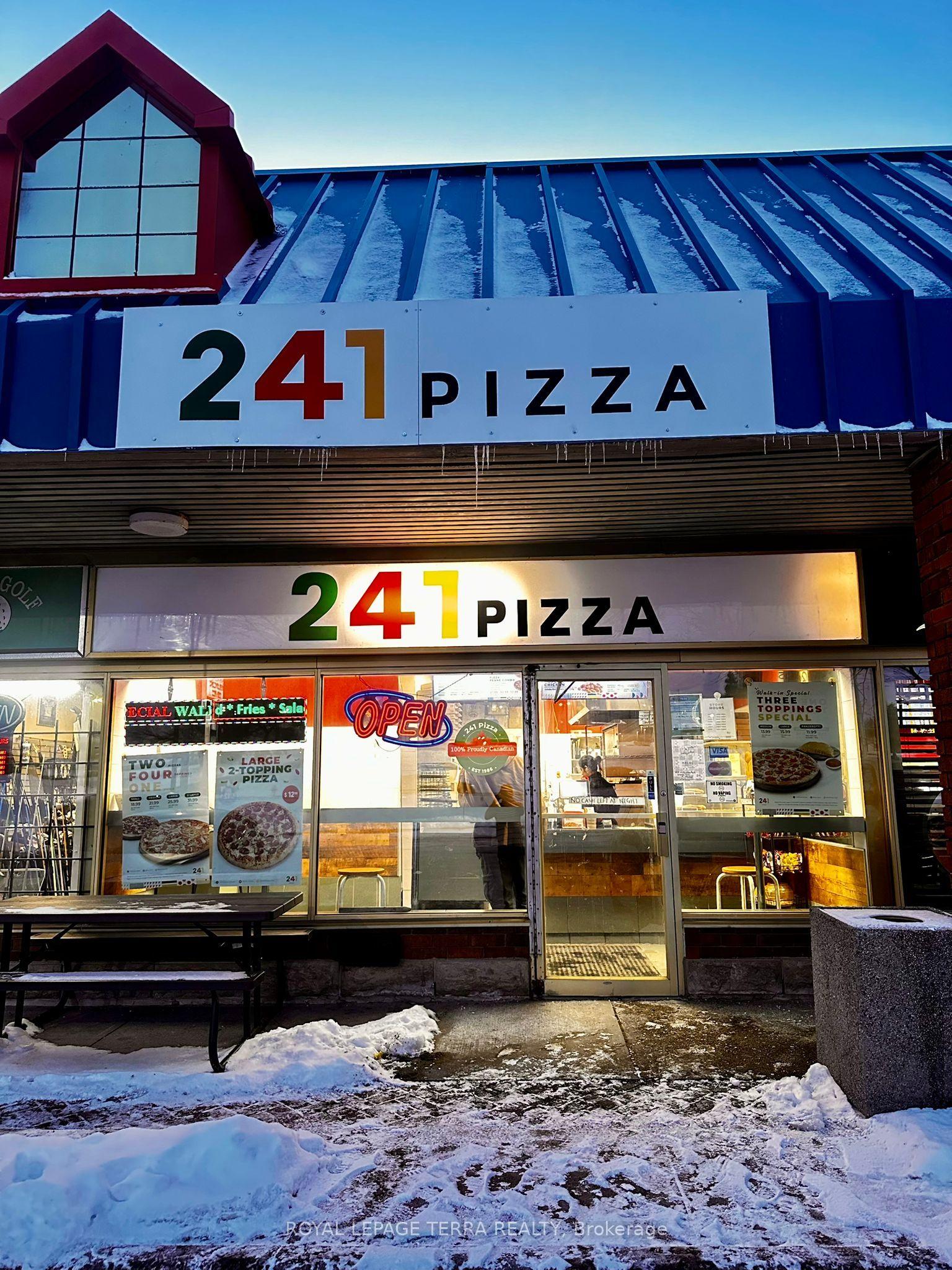 465 Bayly Street W — photo 1