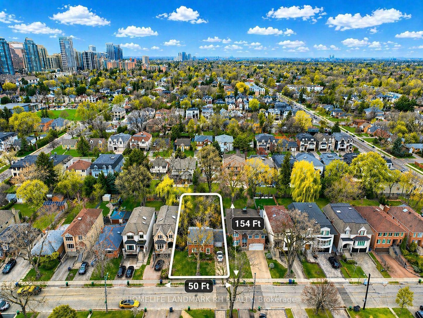 152 Parkview Avenue — photo 1