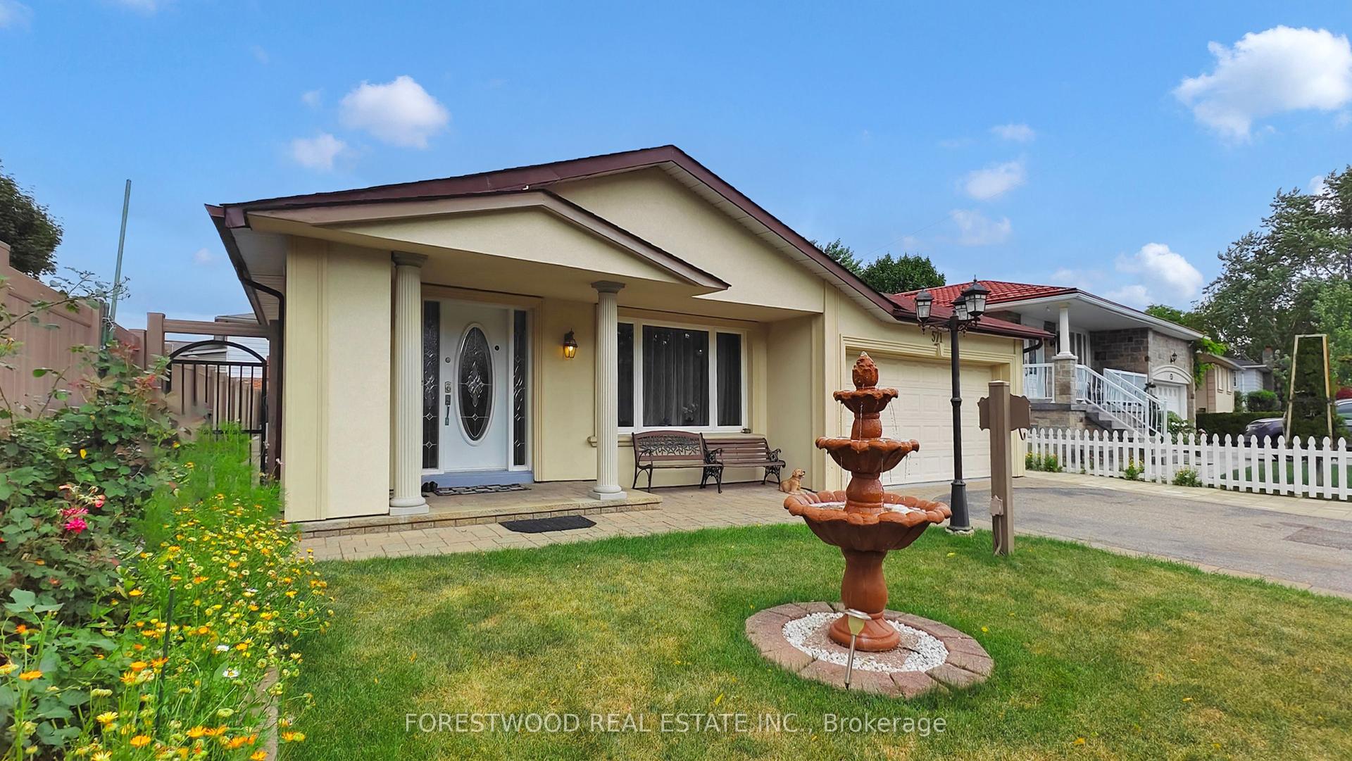 571 Silver Creek Boulevard — photo 1