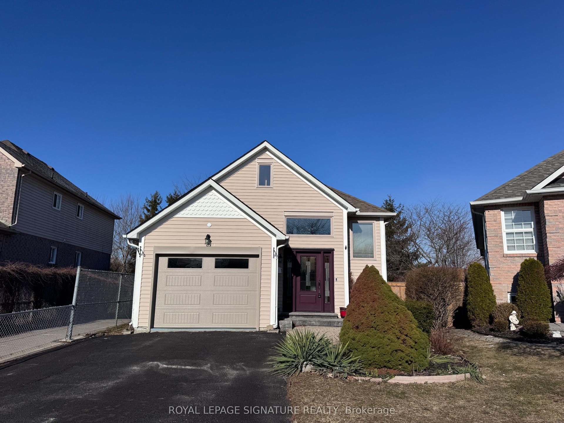 1256 Dartmoor Street — photo 1