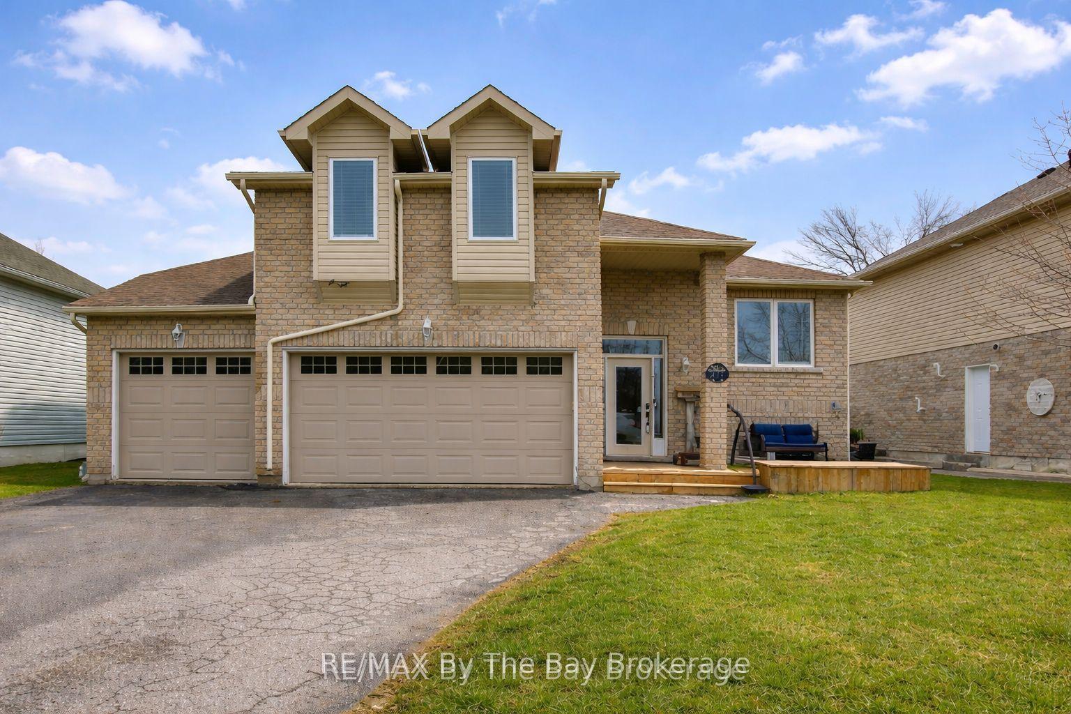 229 Atkinson Street — photo 1