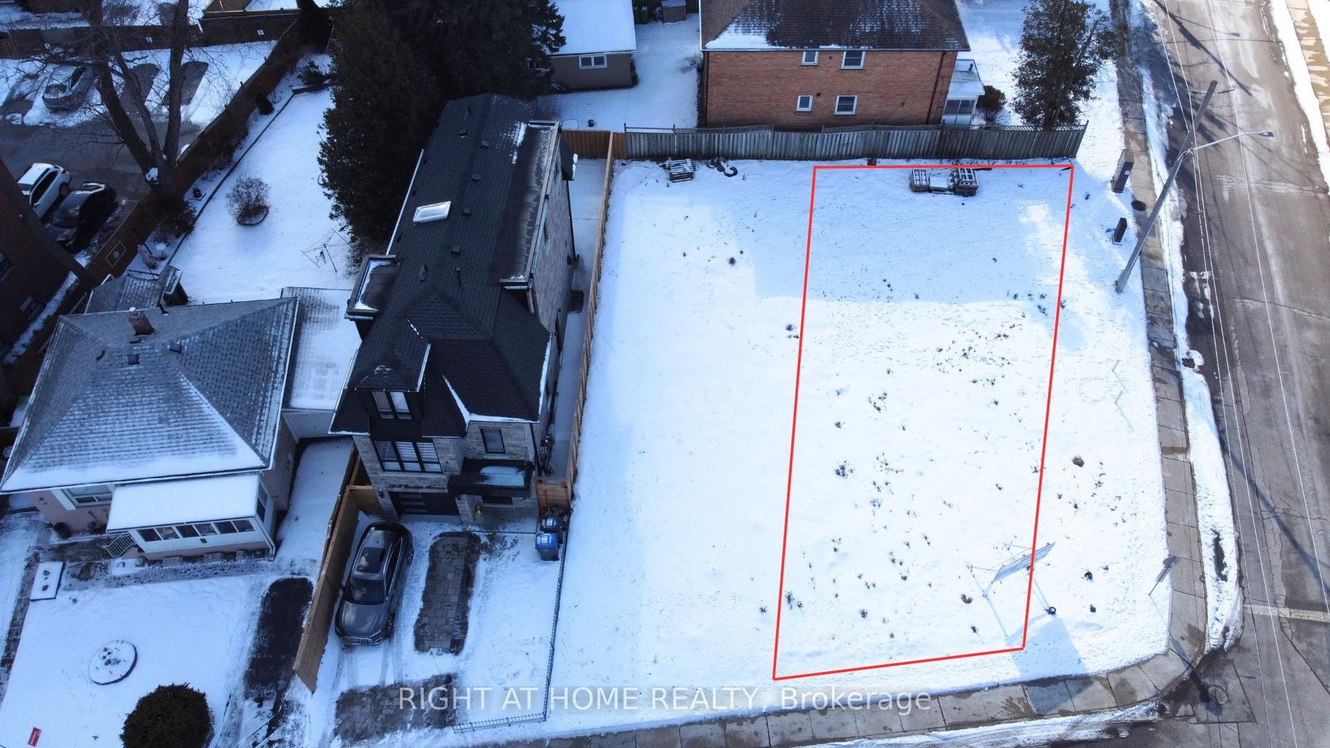 10C Benson Avenue — photo 1