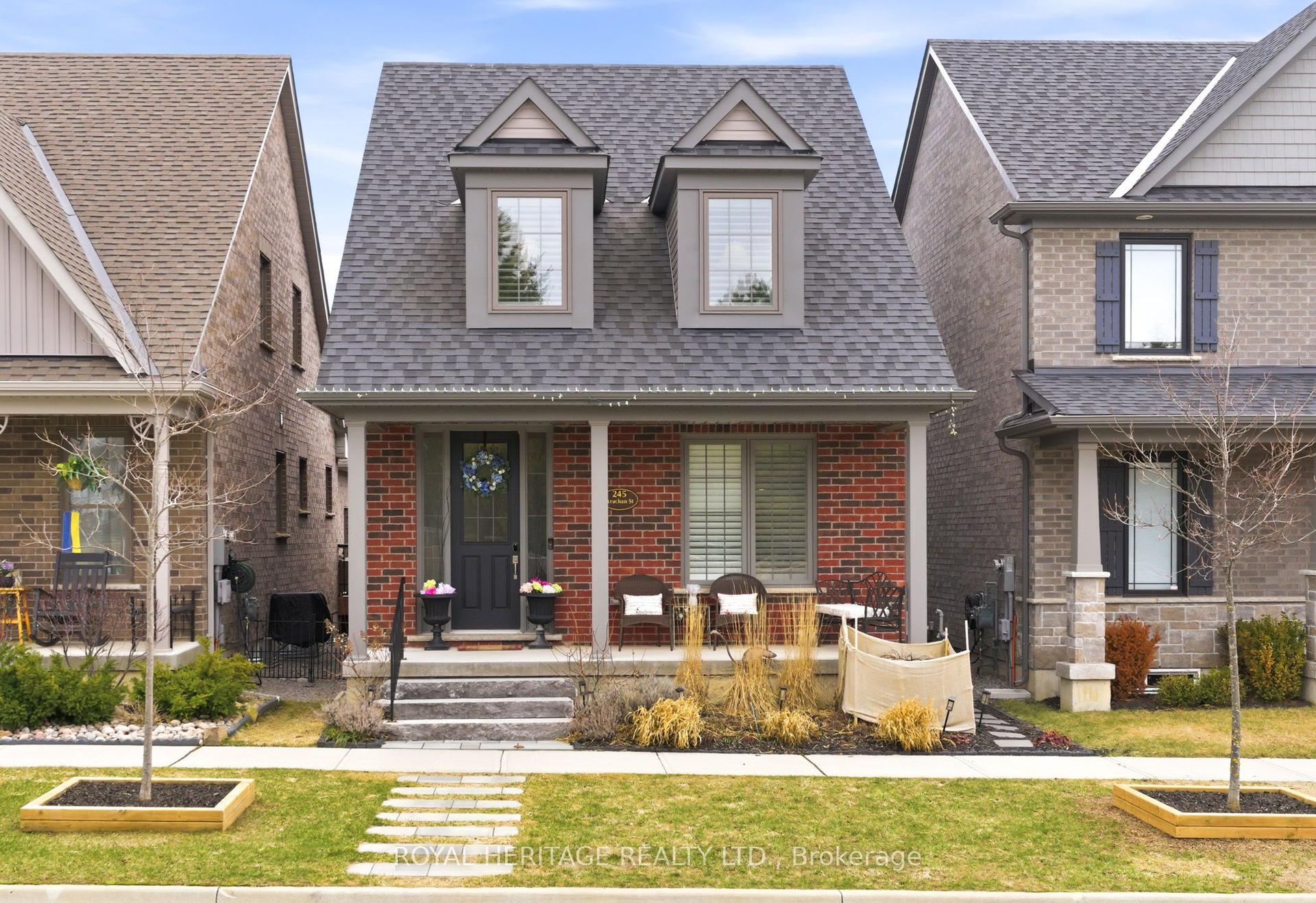 245 Strachan Street — photo 1