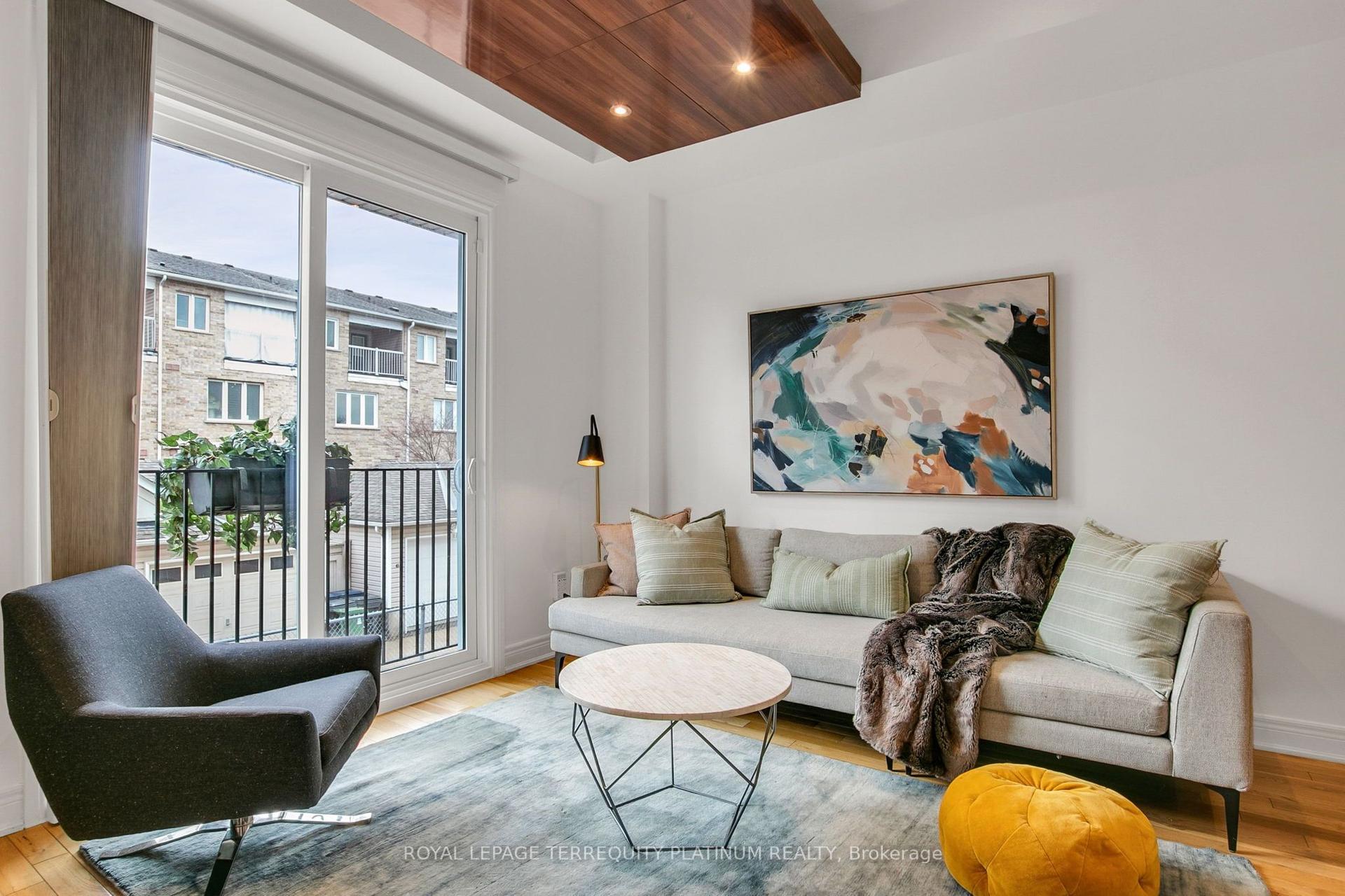 22 Fairhead Mews — photo 1