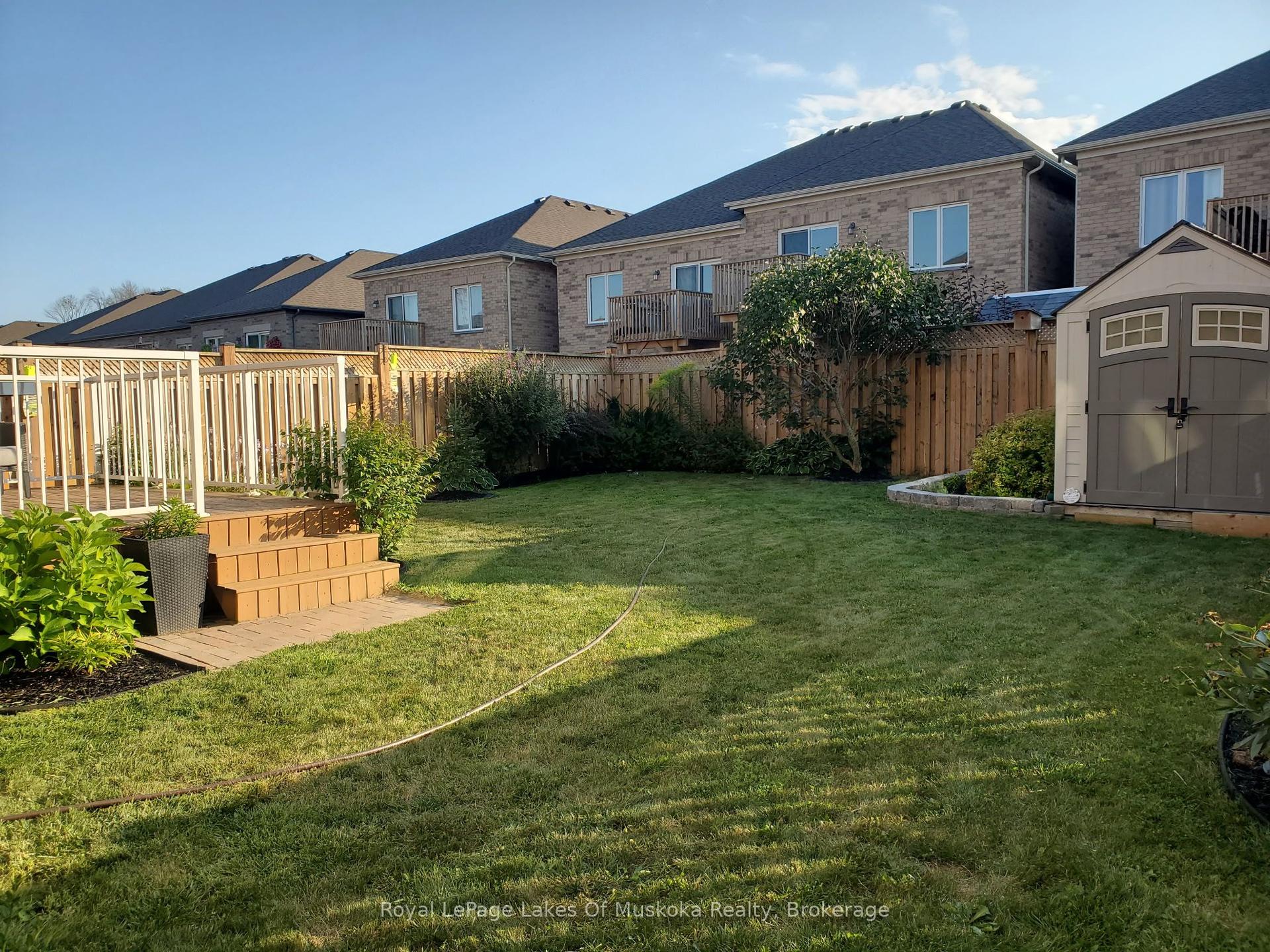 3038 EMPEROR Drive — photo 1