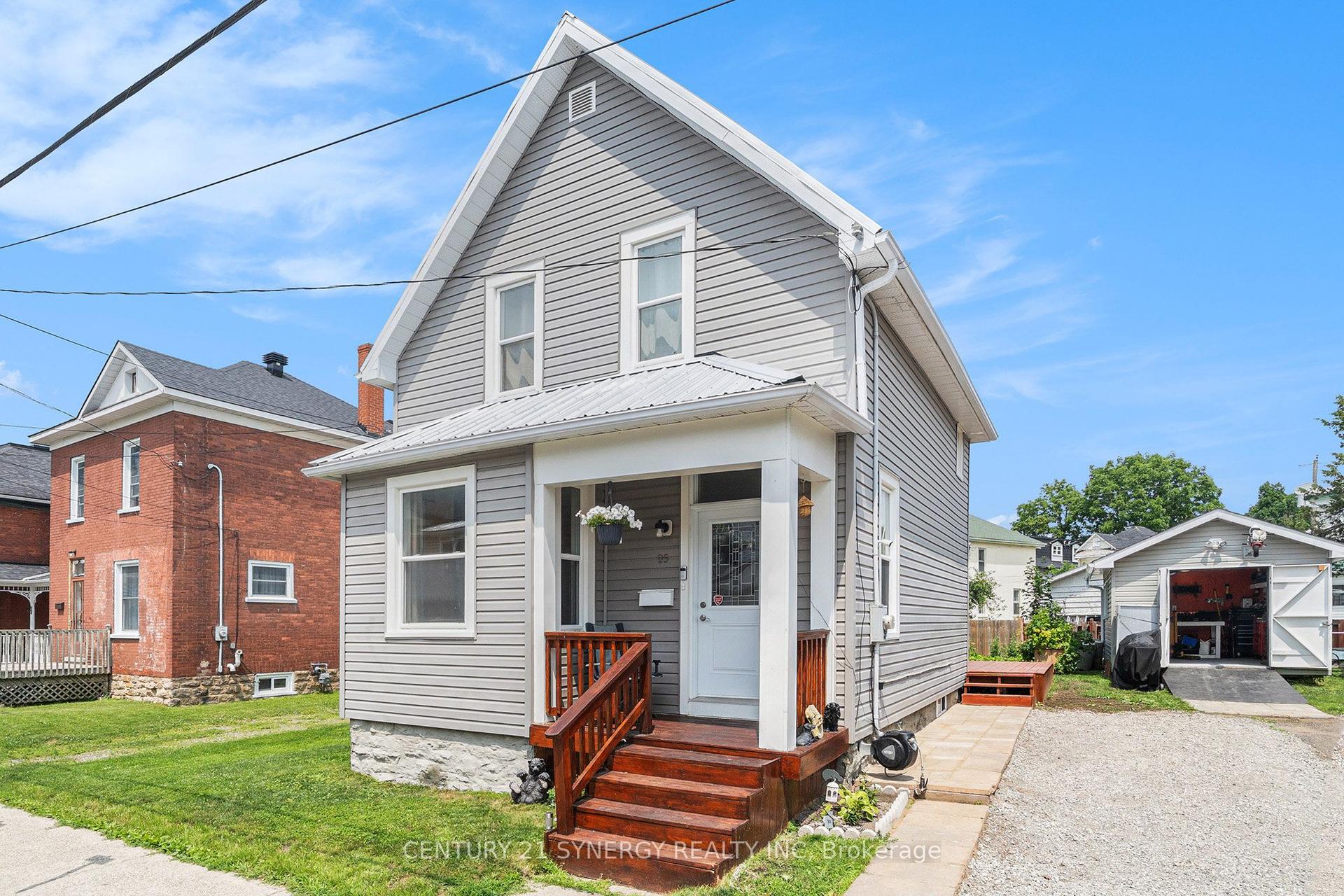 25 Kensington Avenue — photo 1