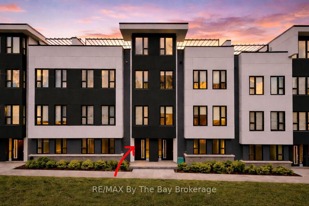 8 Bru Lor Lane — photo 1