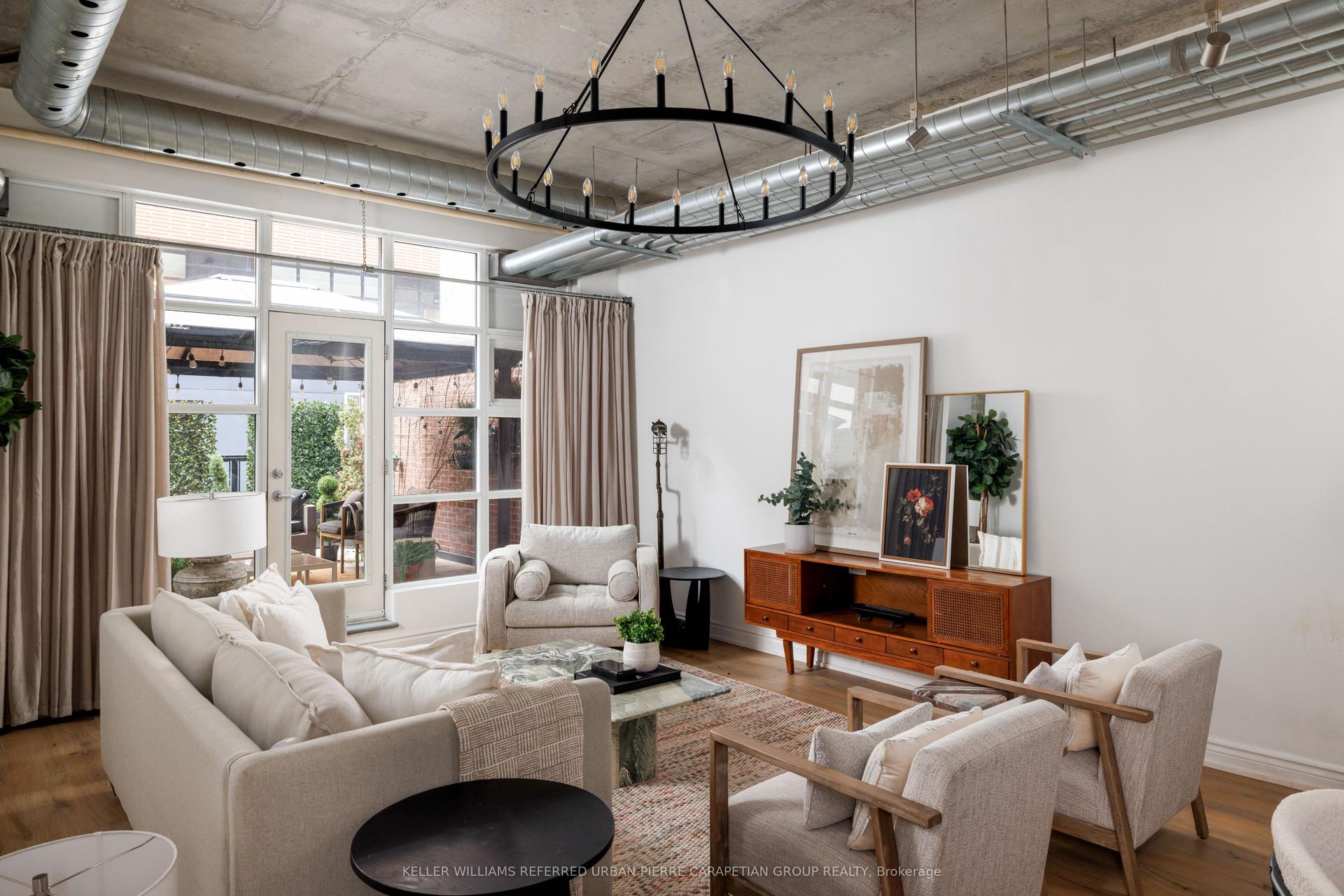 261 King Street E 205 #205 — photo 1