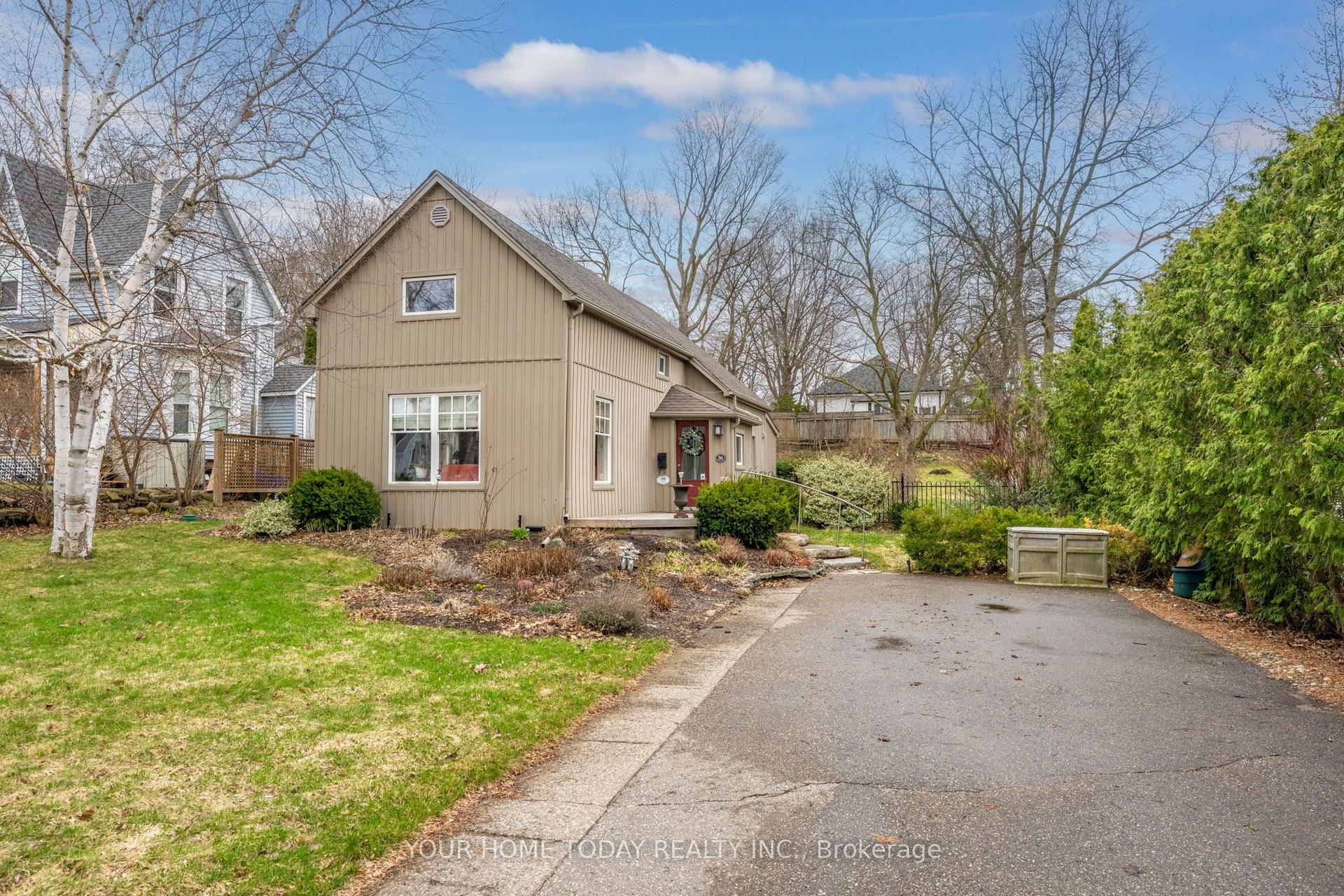 36 Queen Street — photo 1