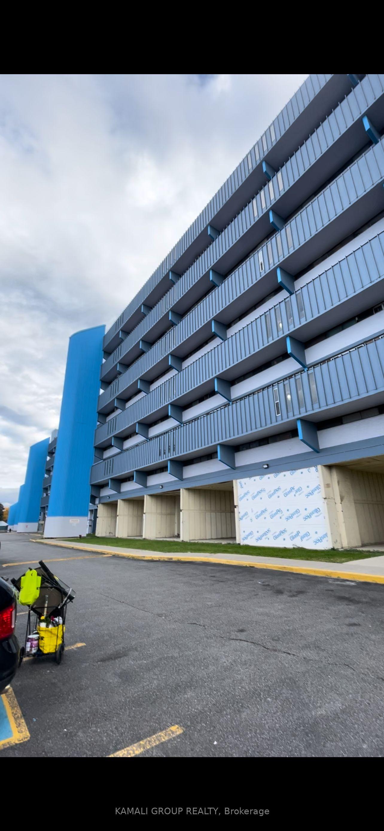 4645 Jane Street 727 #727 — photo 1