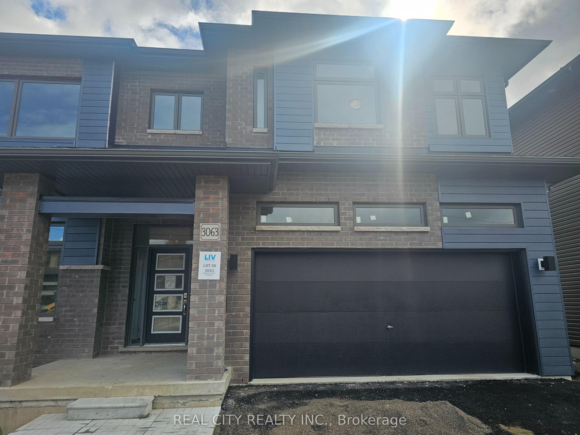 3063 Sandy Acres Avenue — photo 1