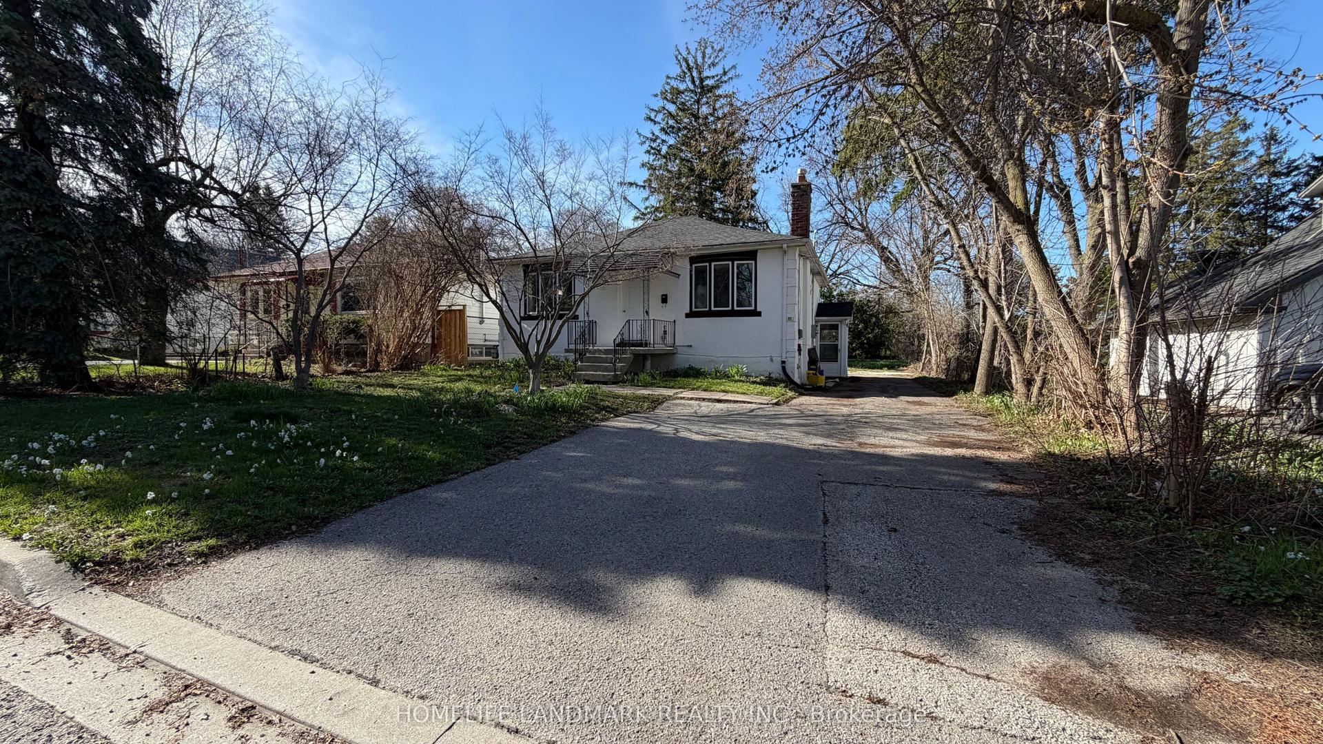 95 Roseview Avenue — photo 1