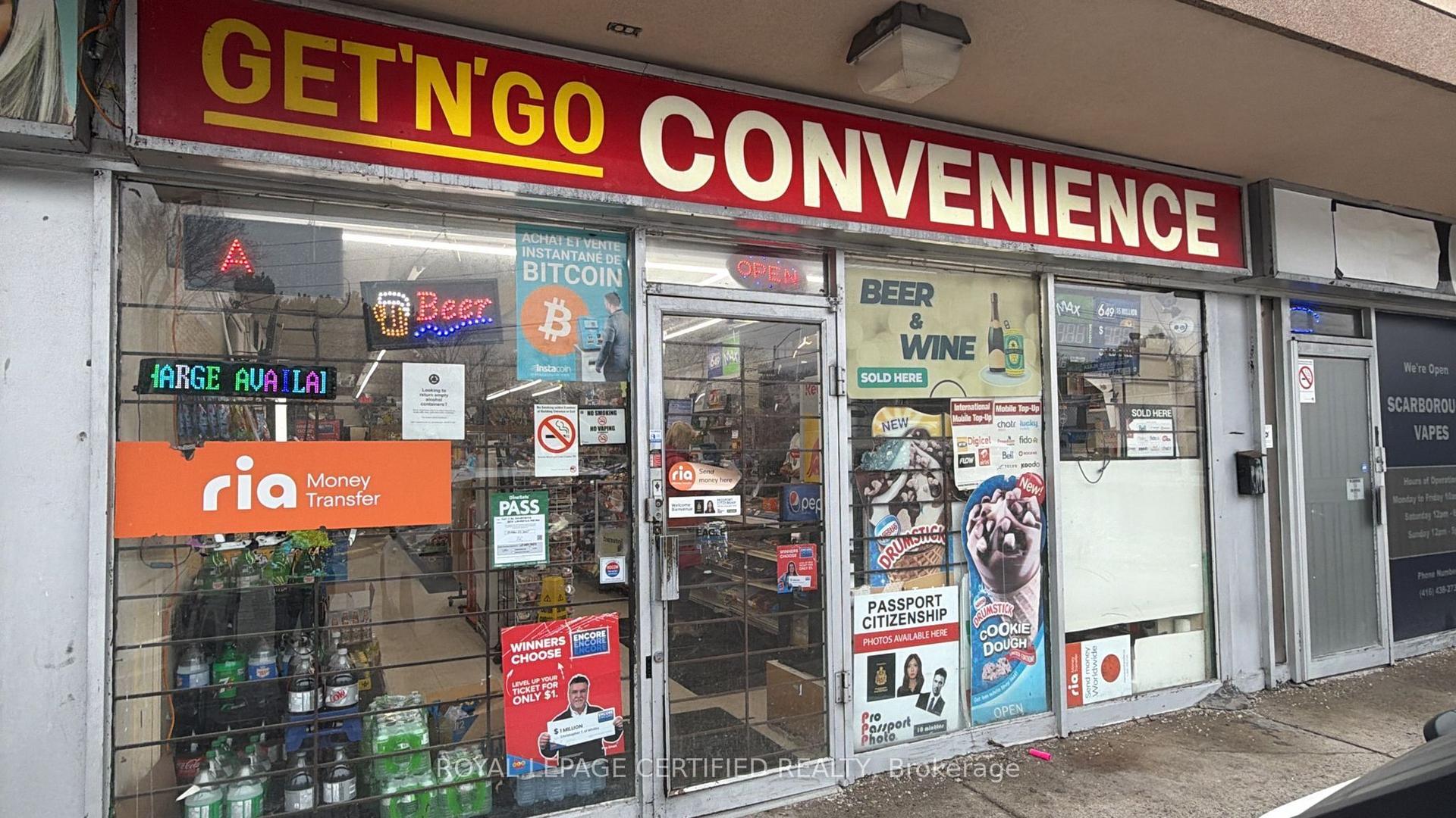 3871 Lawrence Avenue E — photo 1