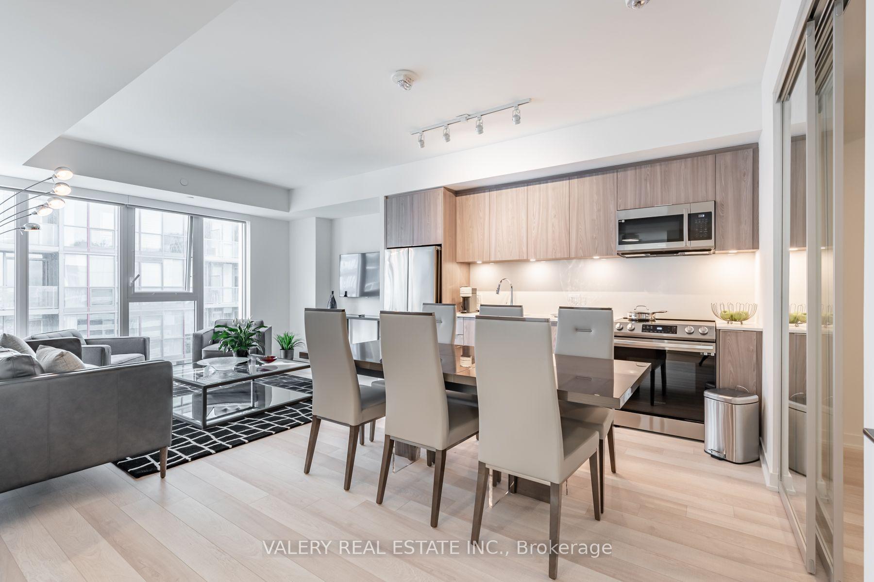 357 King Street W 3109 #3109 — photo 1