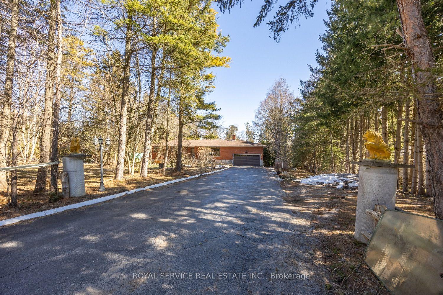 2311 Division Street N — photo 1