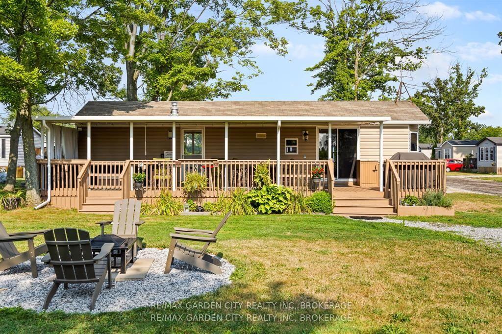 1501 LINE 8 Road 264 #264 — photo 1