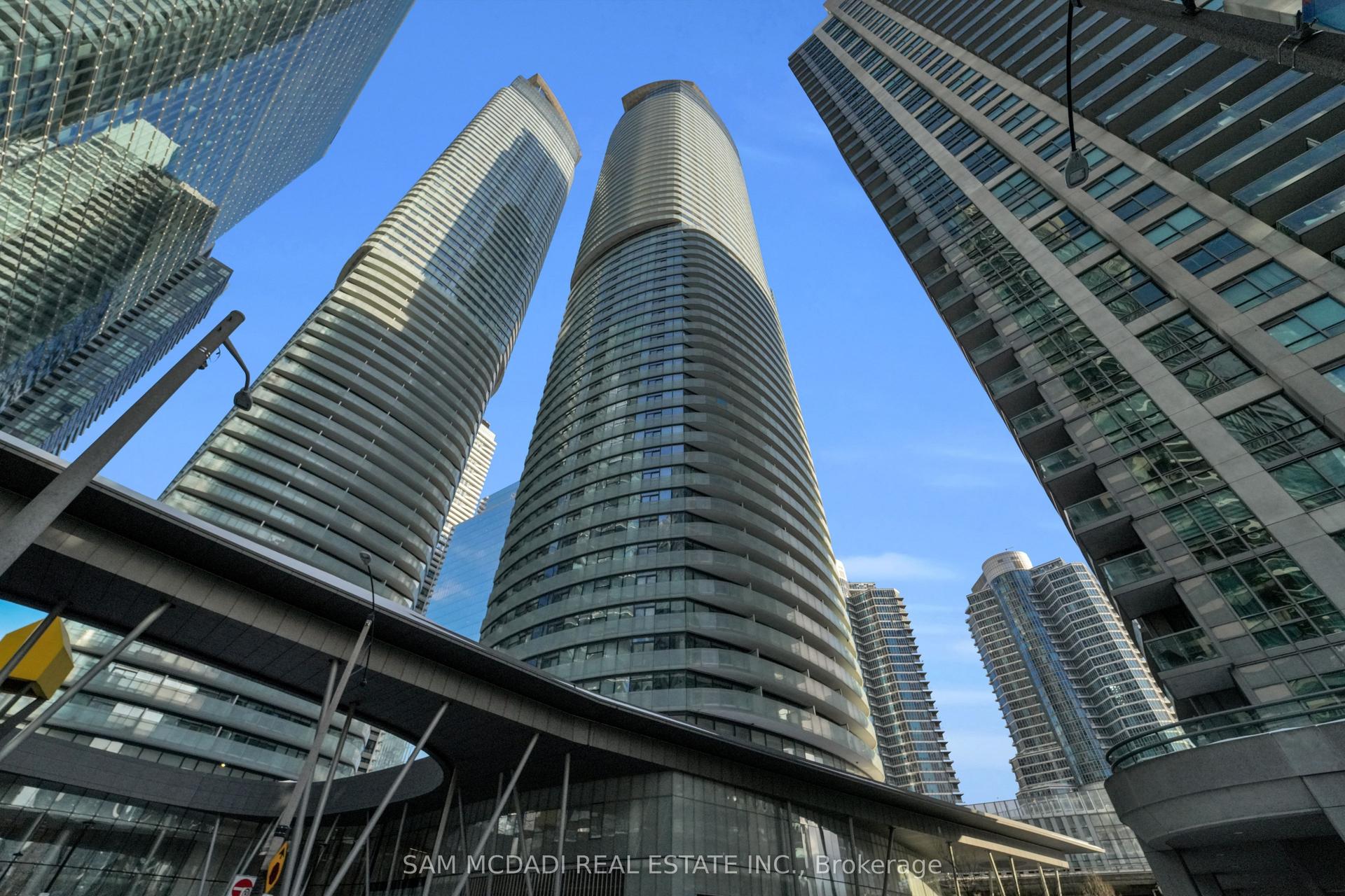 12 York Street 2307 #2307 — photo 1