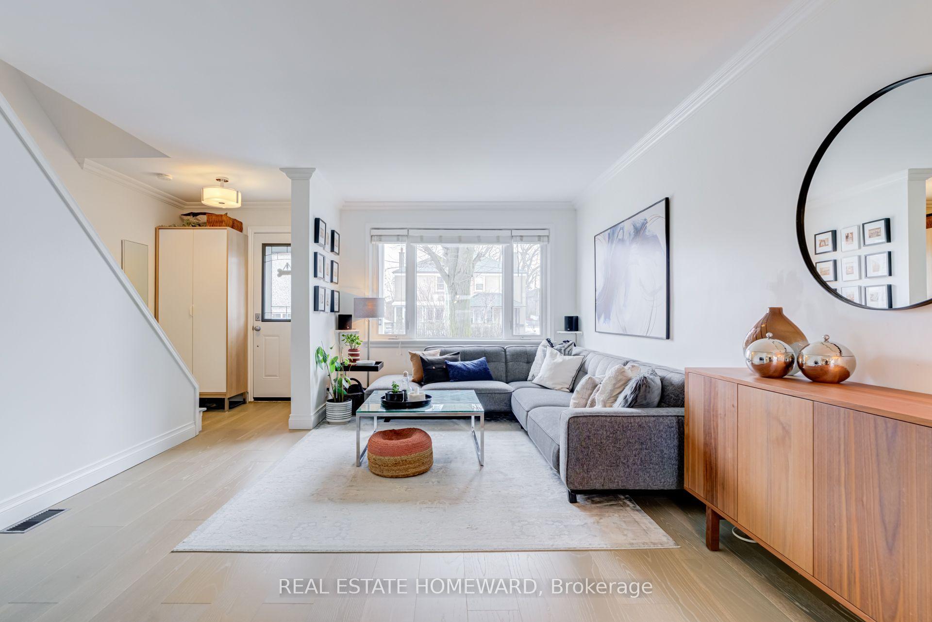 15 Rupert Street — photo 1