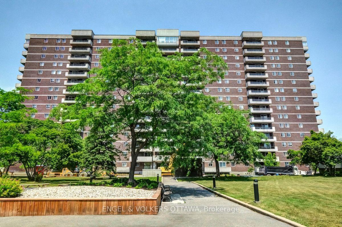 1705 Playfair Drive 1103 #1103 — photo 1