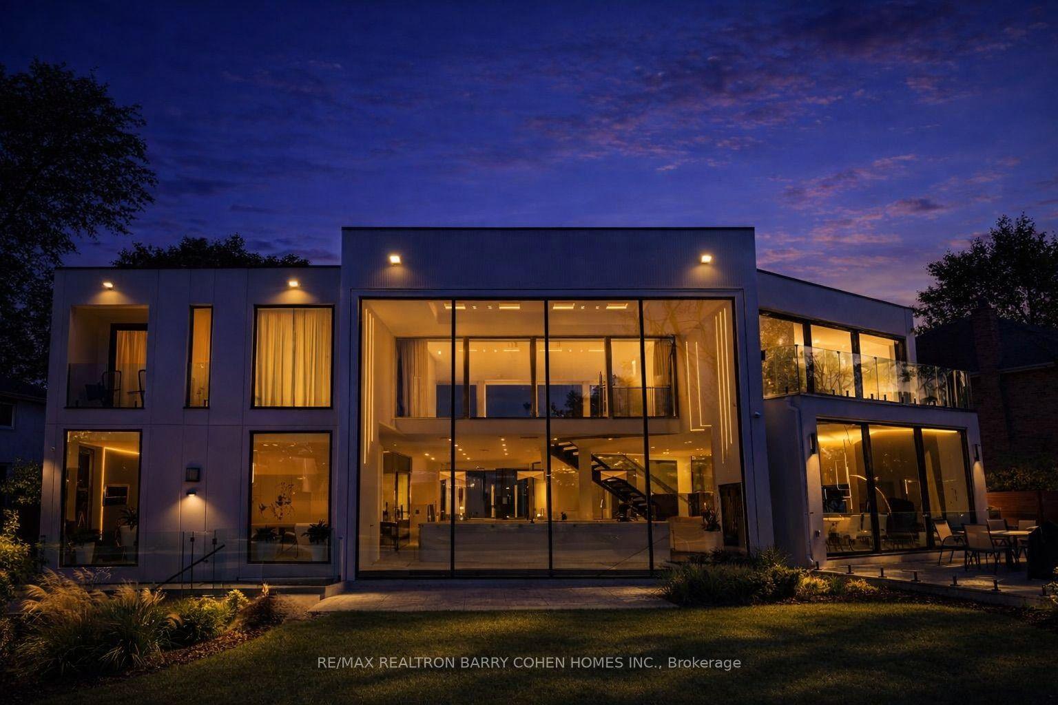 8 Cadmus Road — photo 1