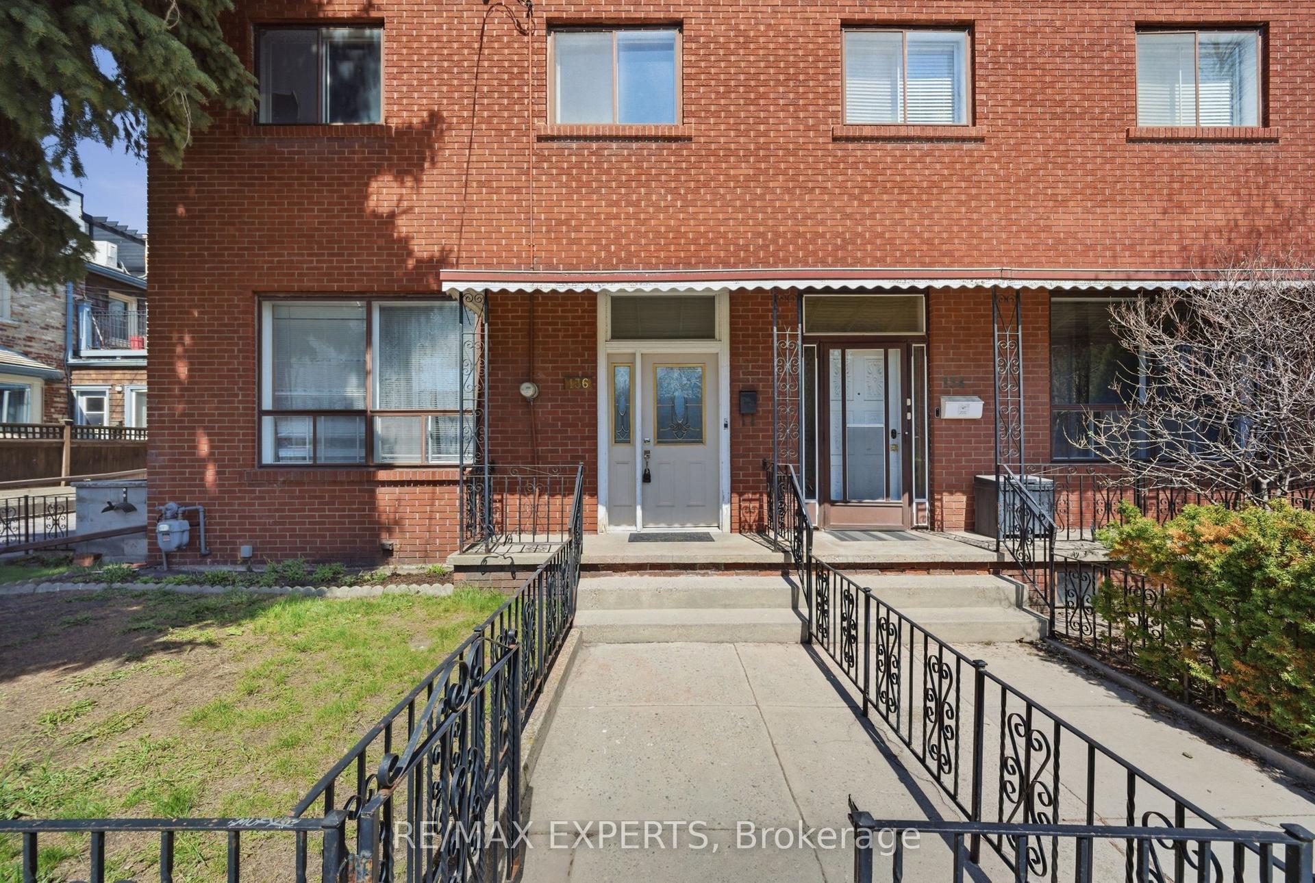 136 Harrison Street — photo 1