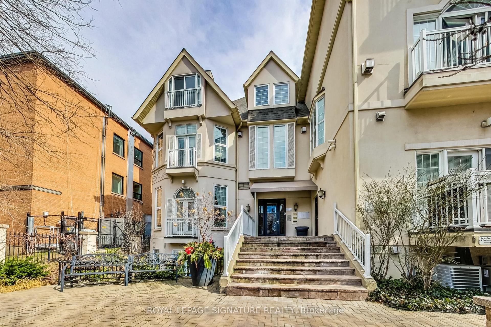 539 Jarvis Street M11 #M11 — photo 1