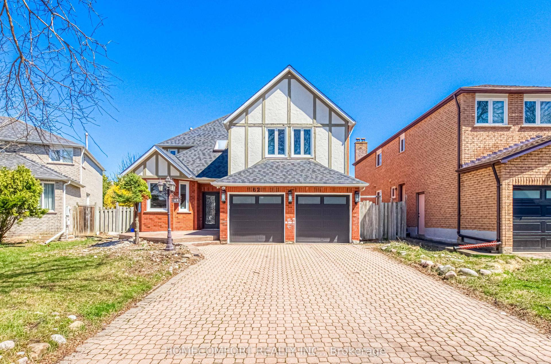 62 Soho Crescent — photo 1