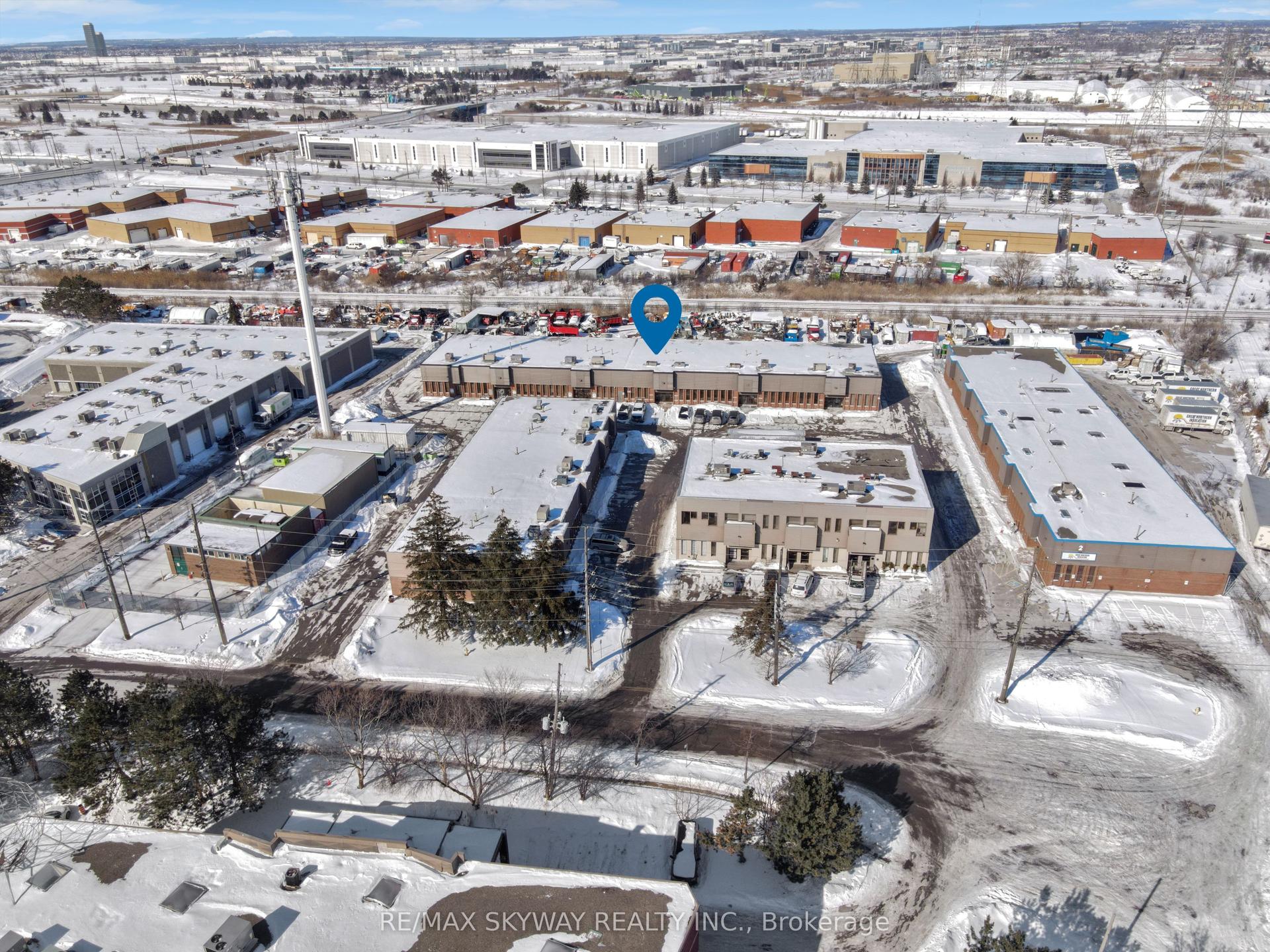 32 Guided Court — photo 1