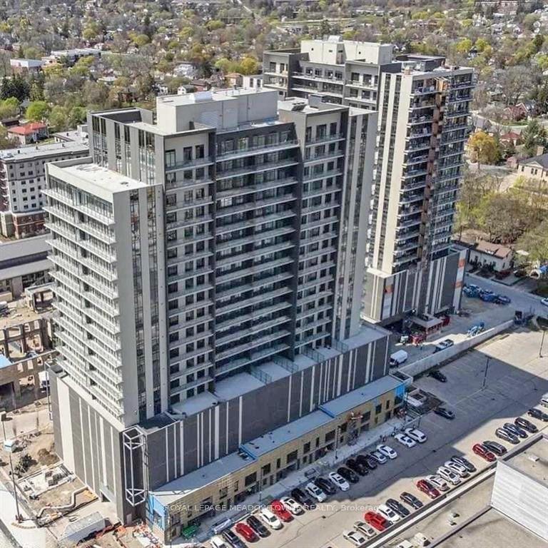 15 Glebe Street E 1304 #1304 — photo 1