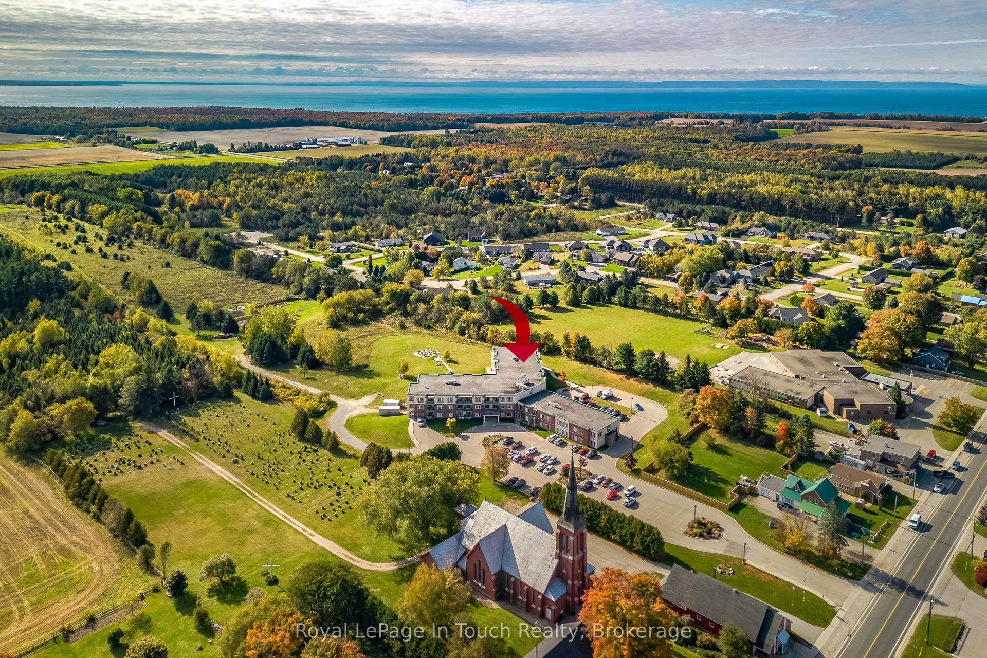 333 LAFONTAINE Road W 310 #310 — photo 1