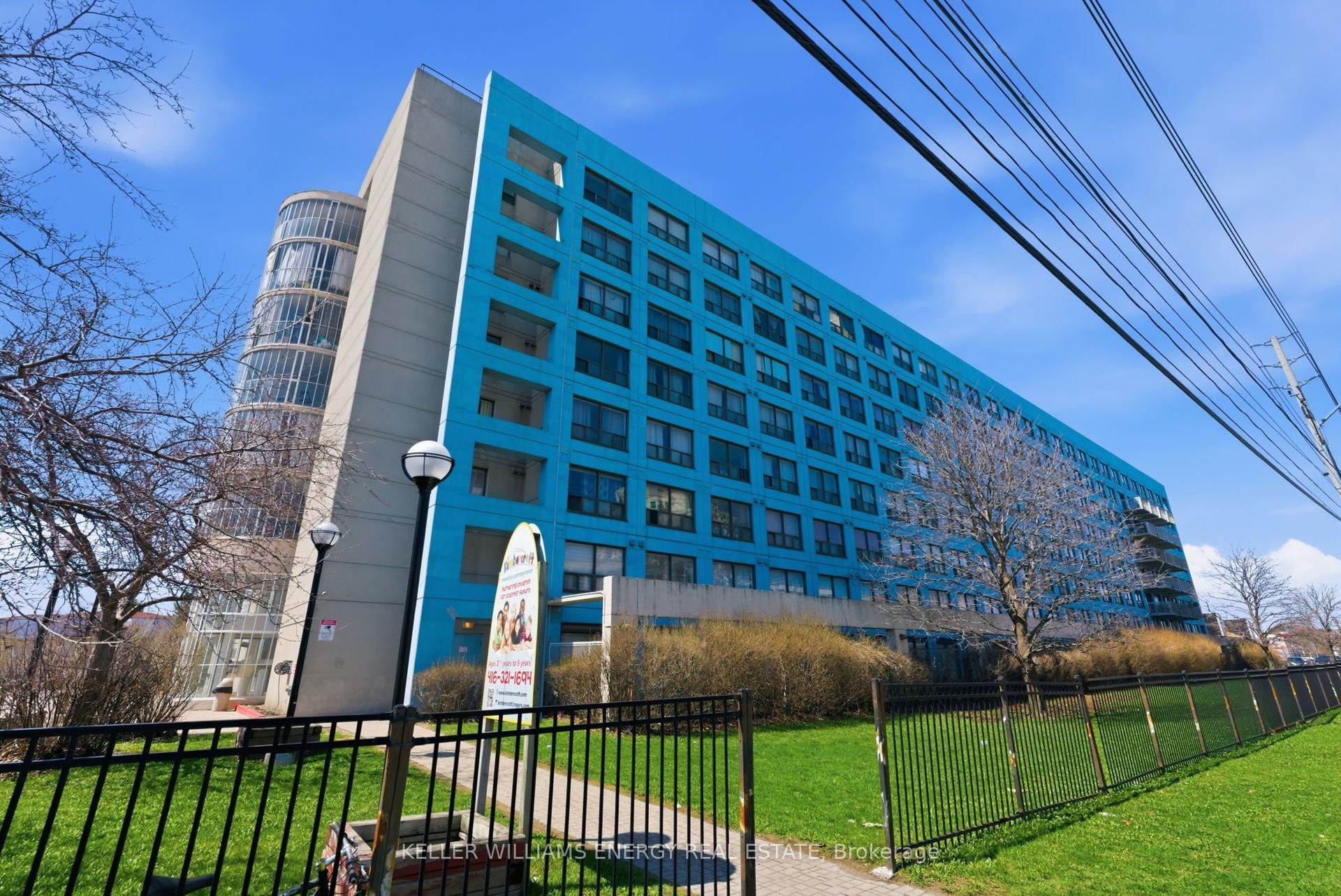 39 Kimbercroft Court 519 #519 — photo 1