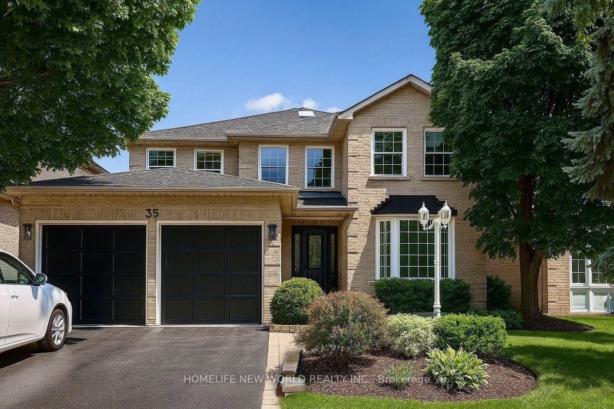 35 Chipperfield Crescent — photo 1