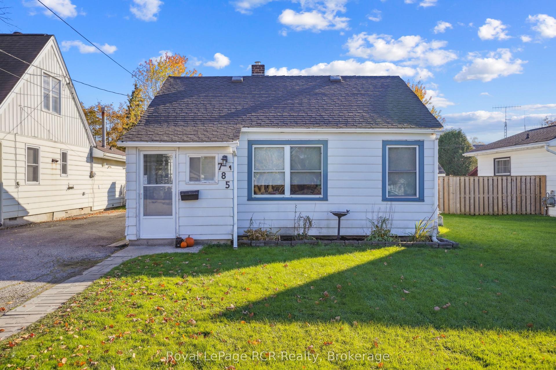 785 6th 'A' Street E — photo 1