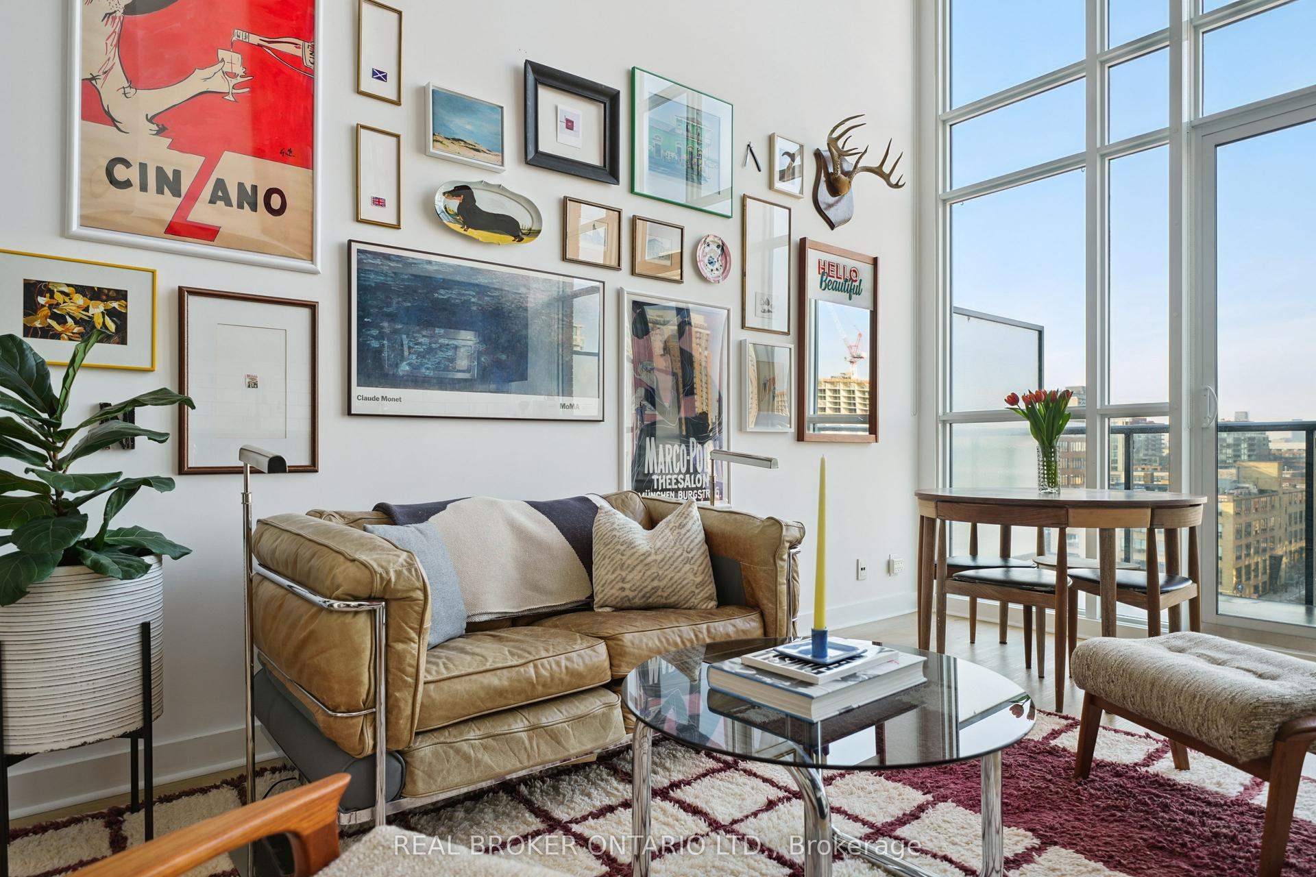 5 Hanna Avenue 714 #714 — photo 1