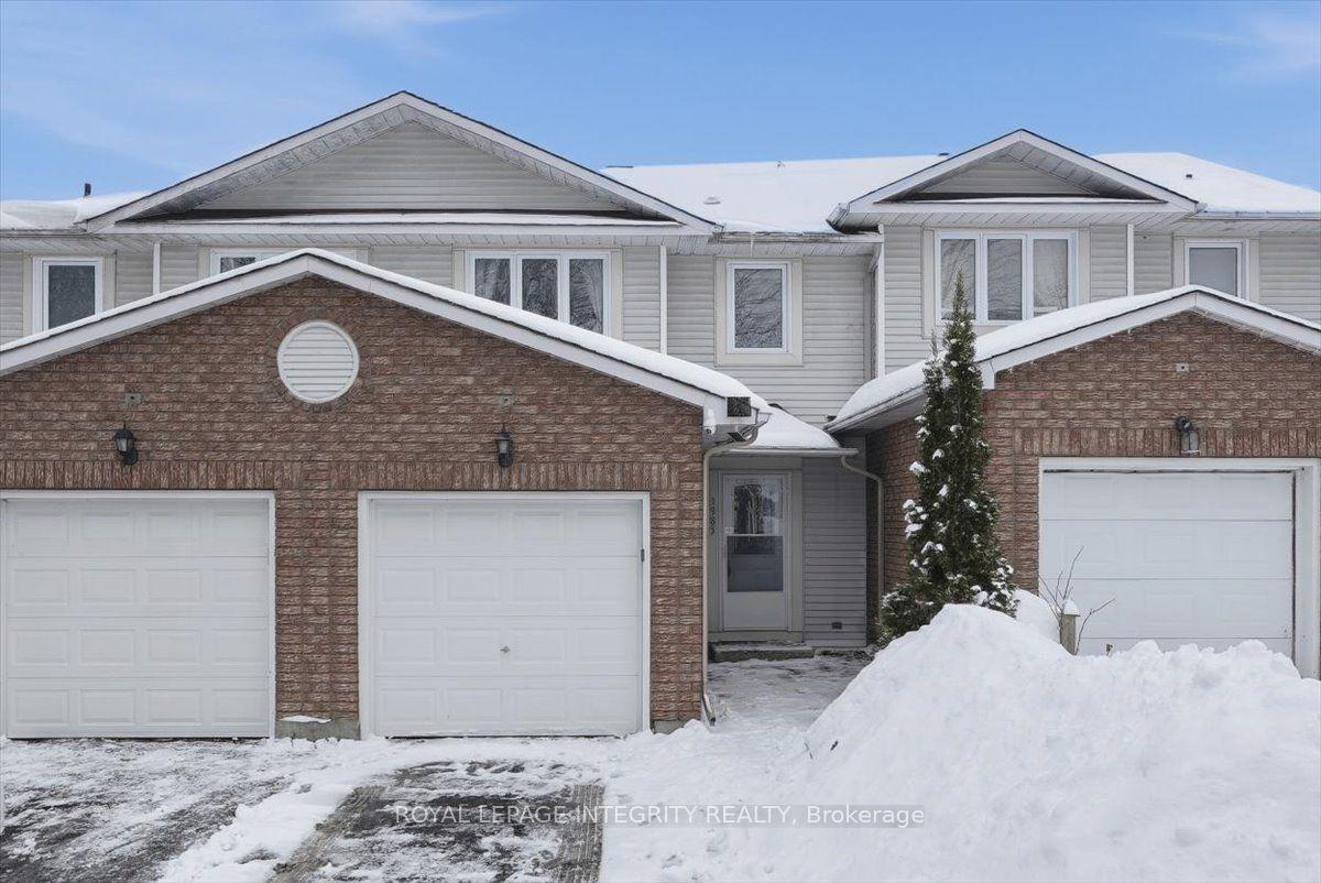 1985 Woods Street — photo 1