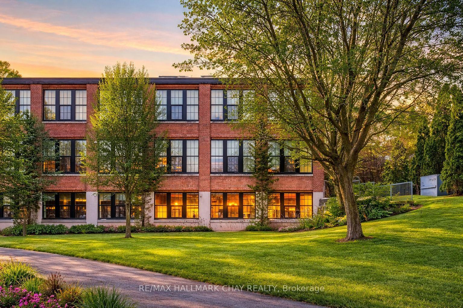 543 Timothy Street 106 #106 — photo 1