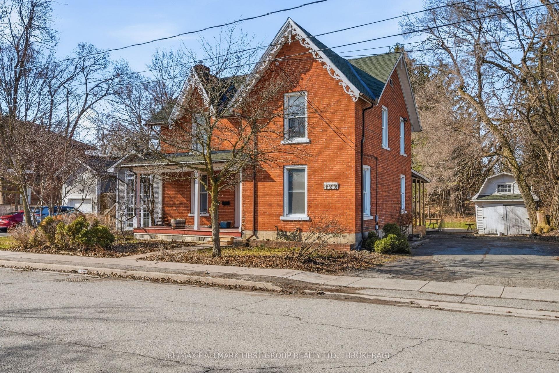 122 West Street W — photo 1