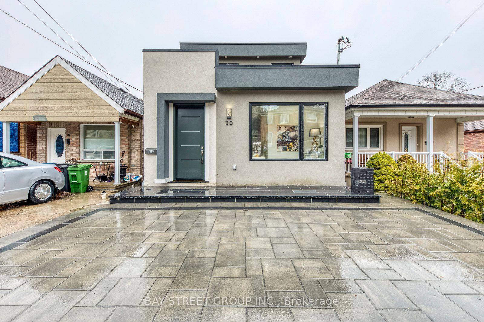 20 Rochdale Avenue — photo 1