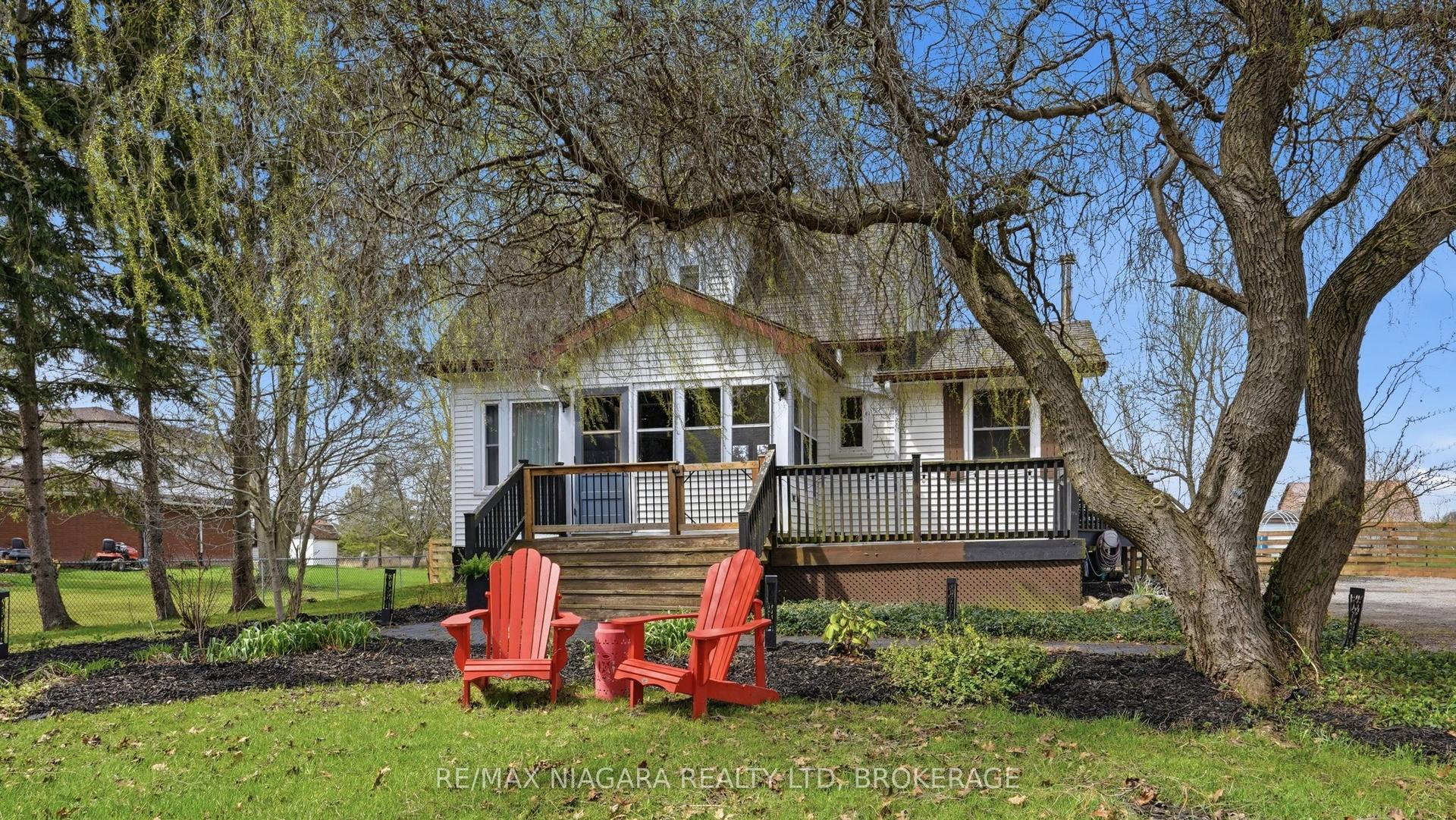 106 Colborne Street — photo 1