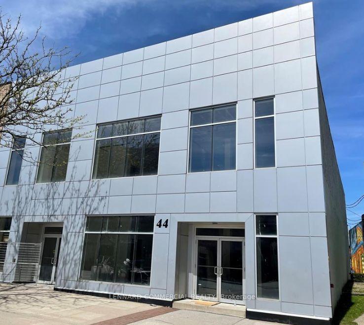 38-44 Chatham Street E — photo 1