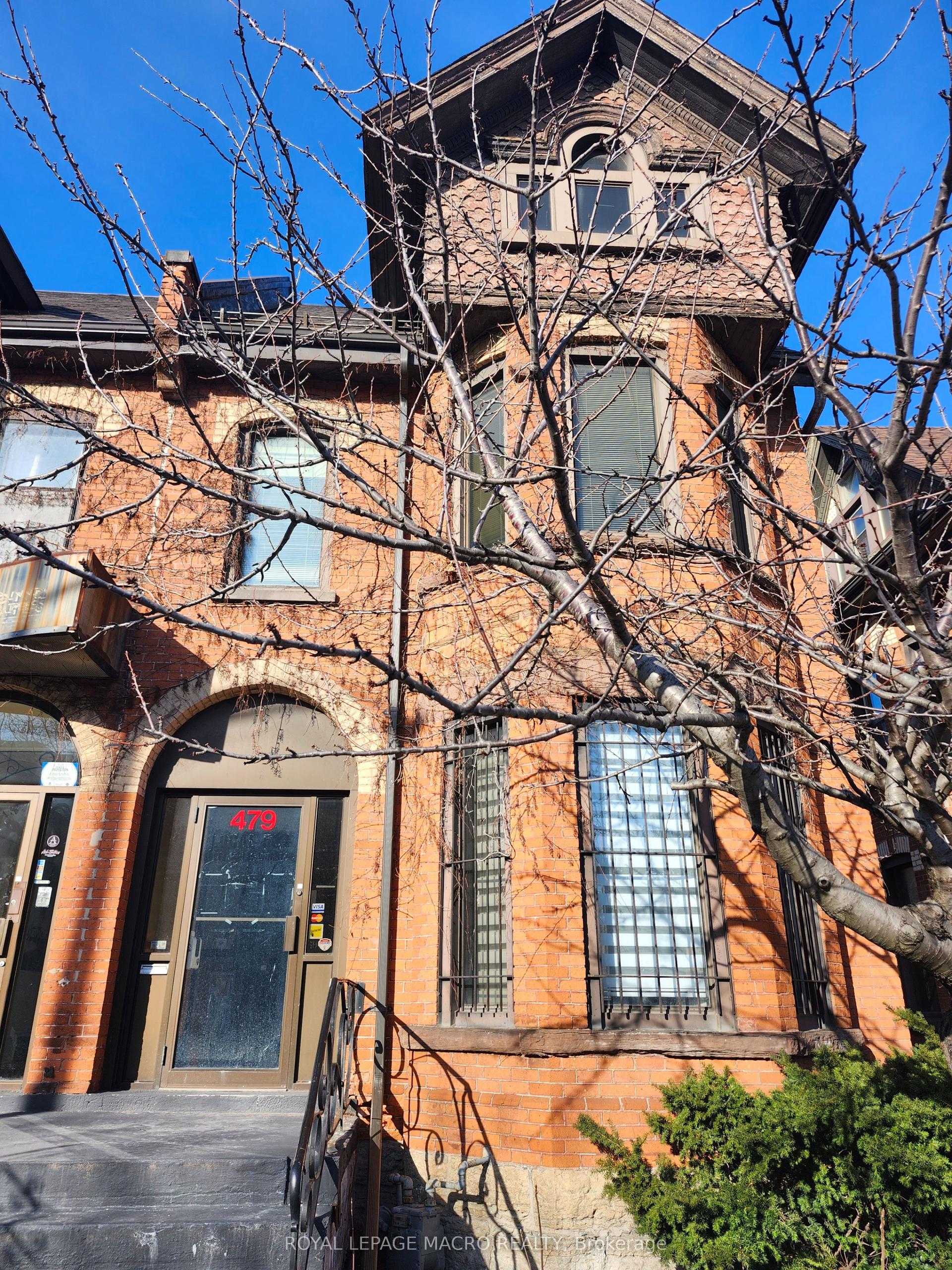 479 Main Street E — photo 1