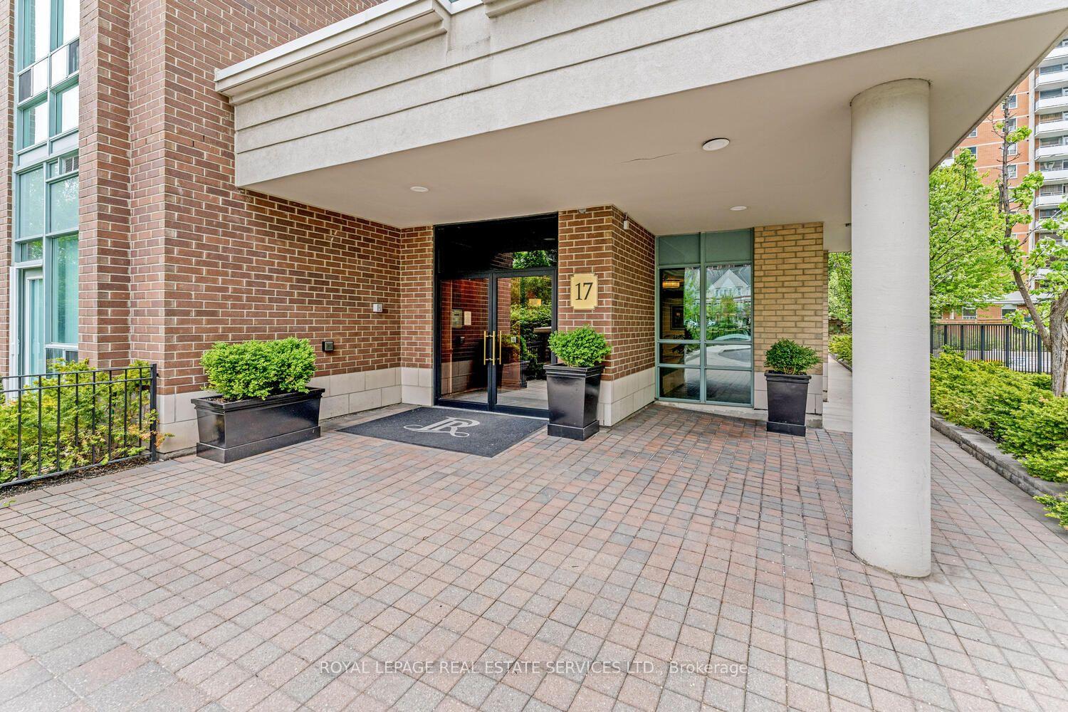 17 Michael Power Place 311 #311 — photo 1