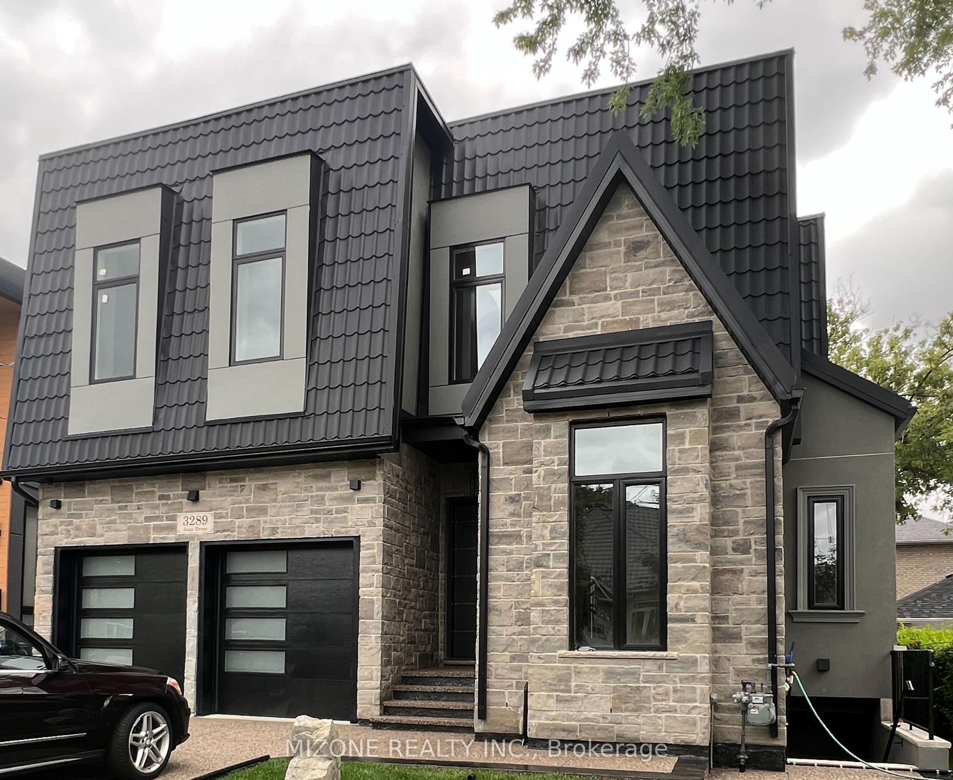 3289 Joan Drive, Mississauga — Detached for sale, photo 1