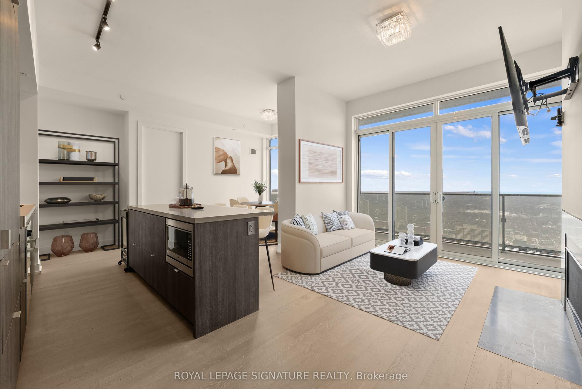 7 Grenville Street 6108 #6108 — photo 1