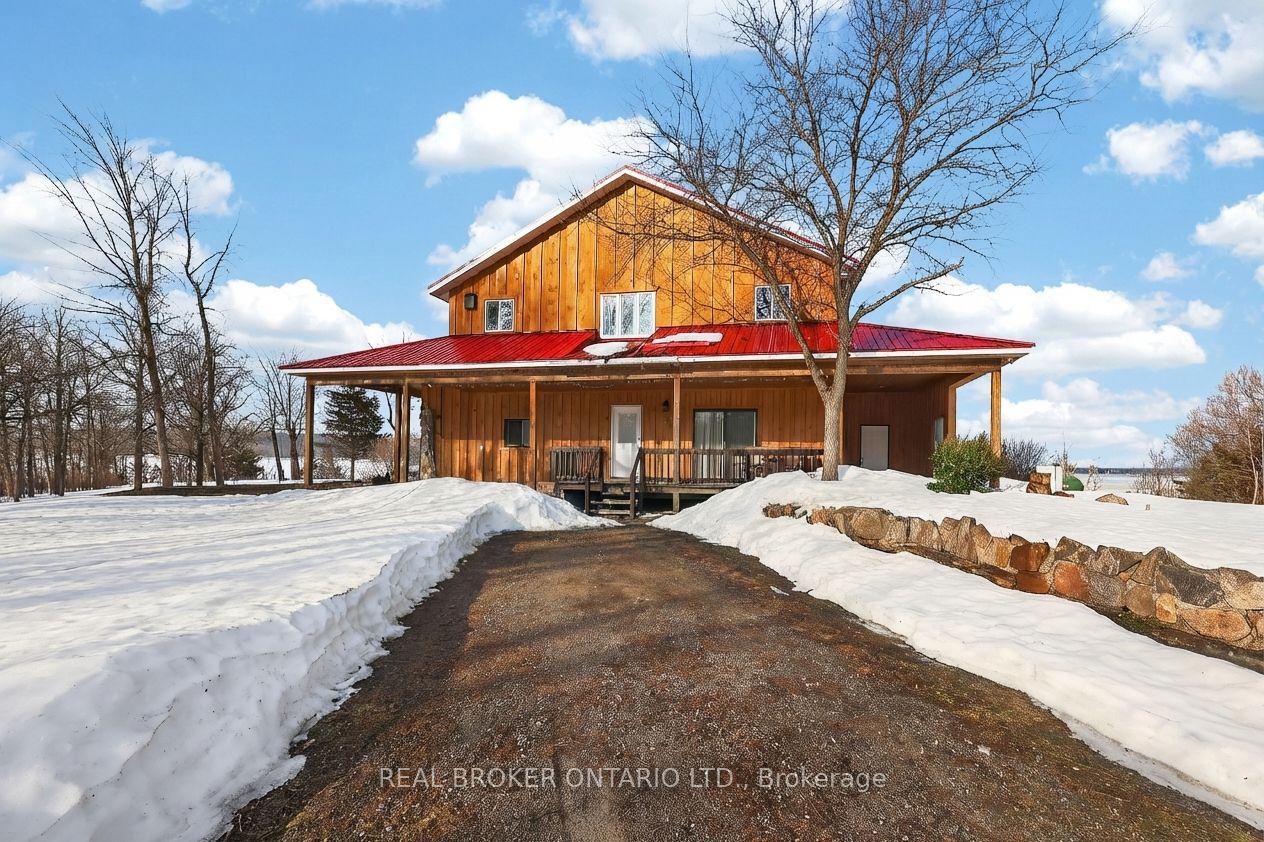 1866 Tay Bay Road — photo 1