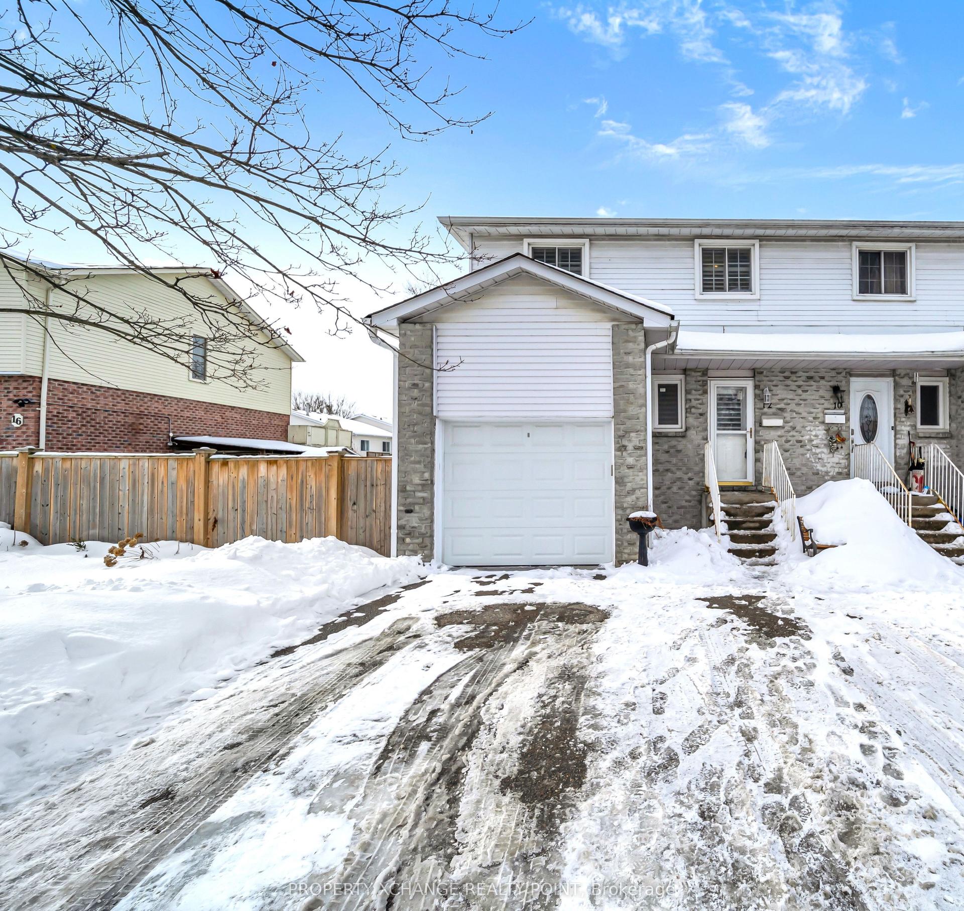 12 Waverly Street S — photo 1