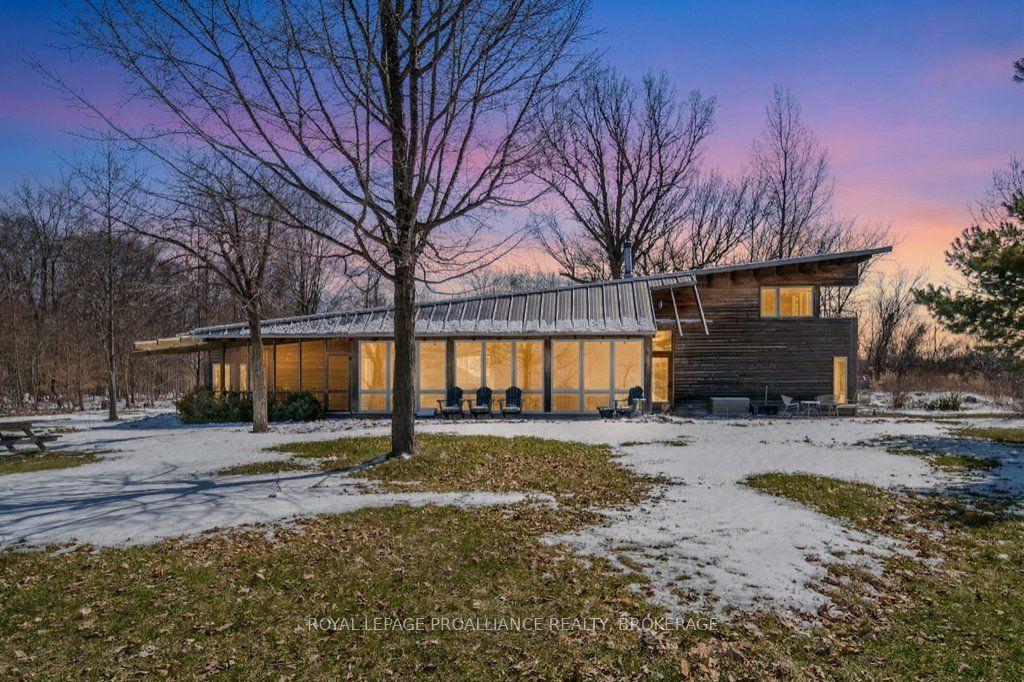 97A 12th Line Road — photo 1