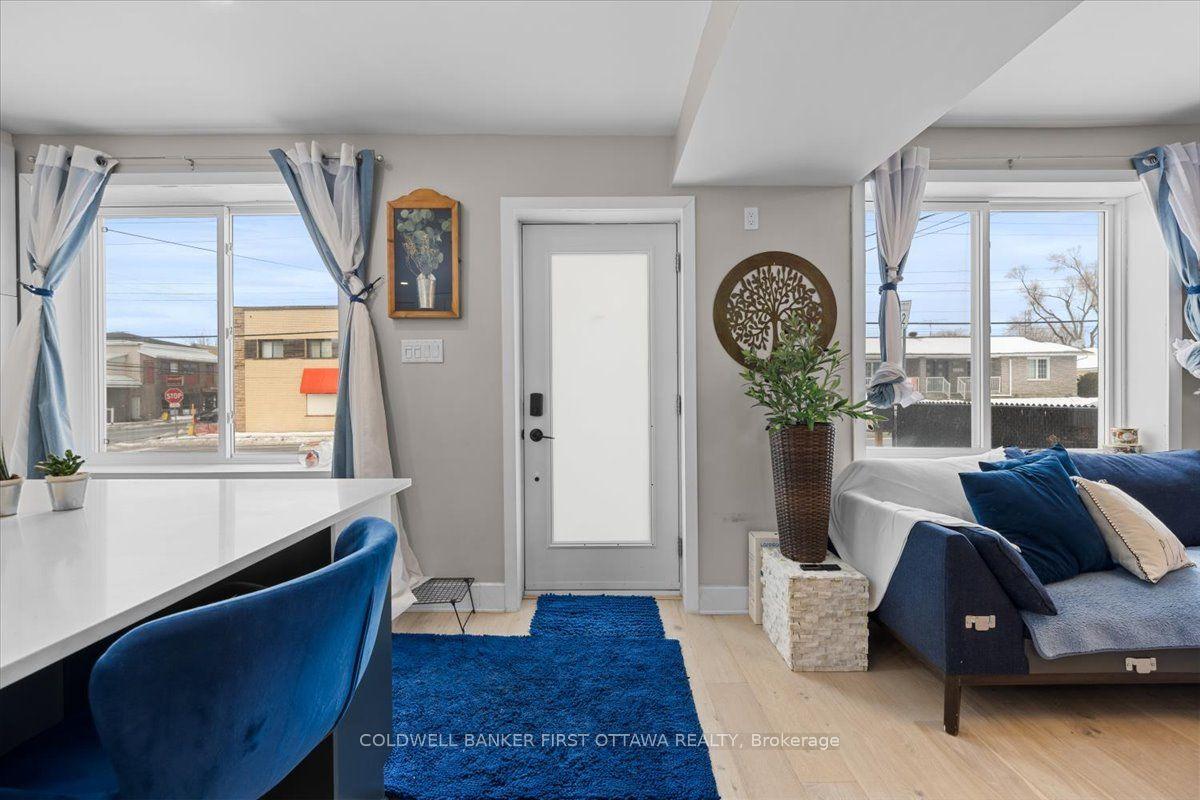 2234 Laval Street — photo 1