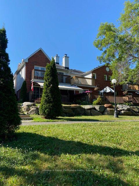 39 Shoreline Drive N — photo 1