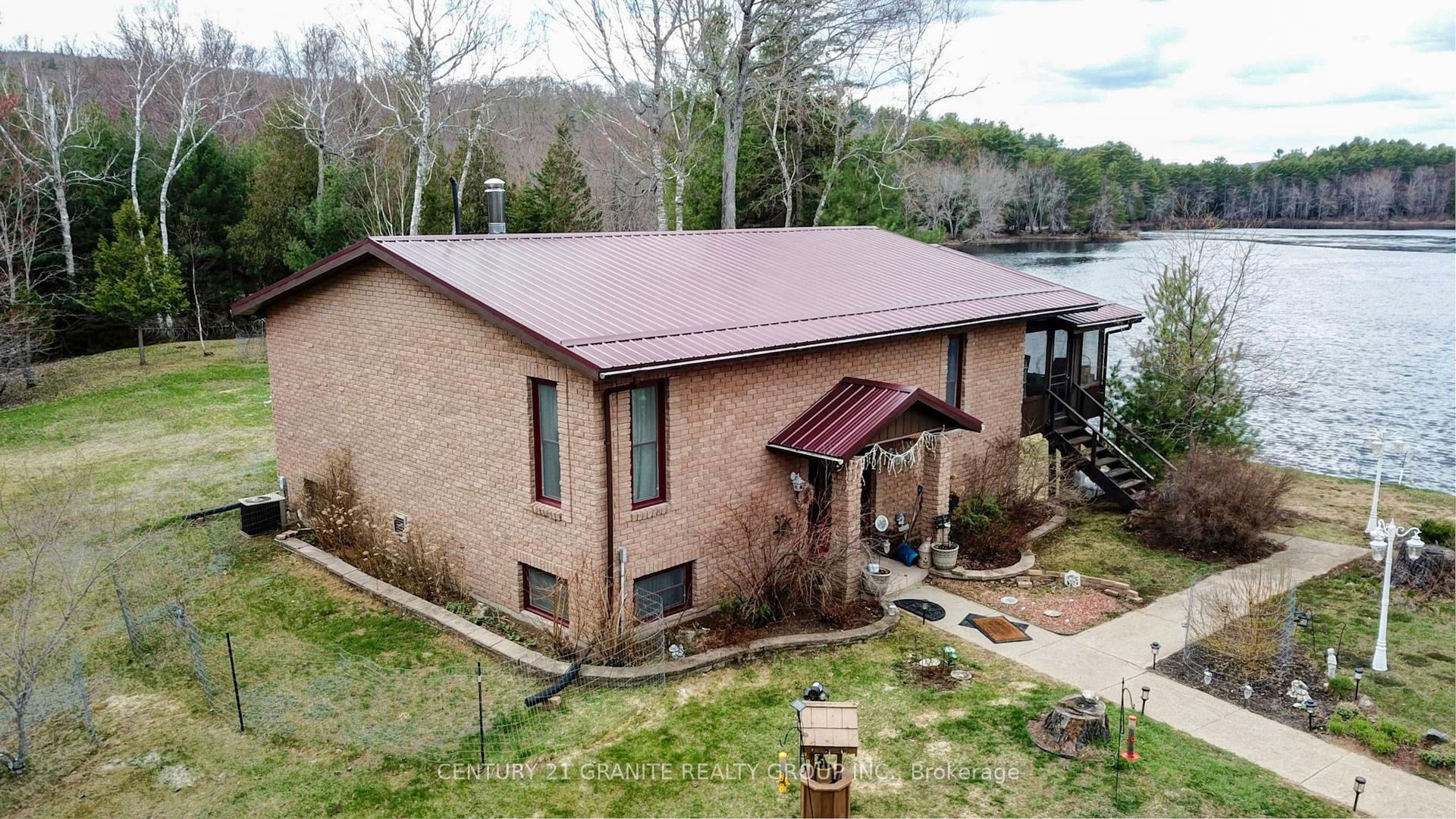 230 RIVER BEND Drive — photo 1